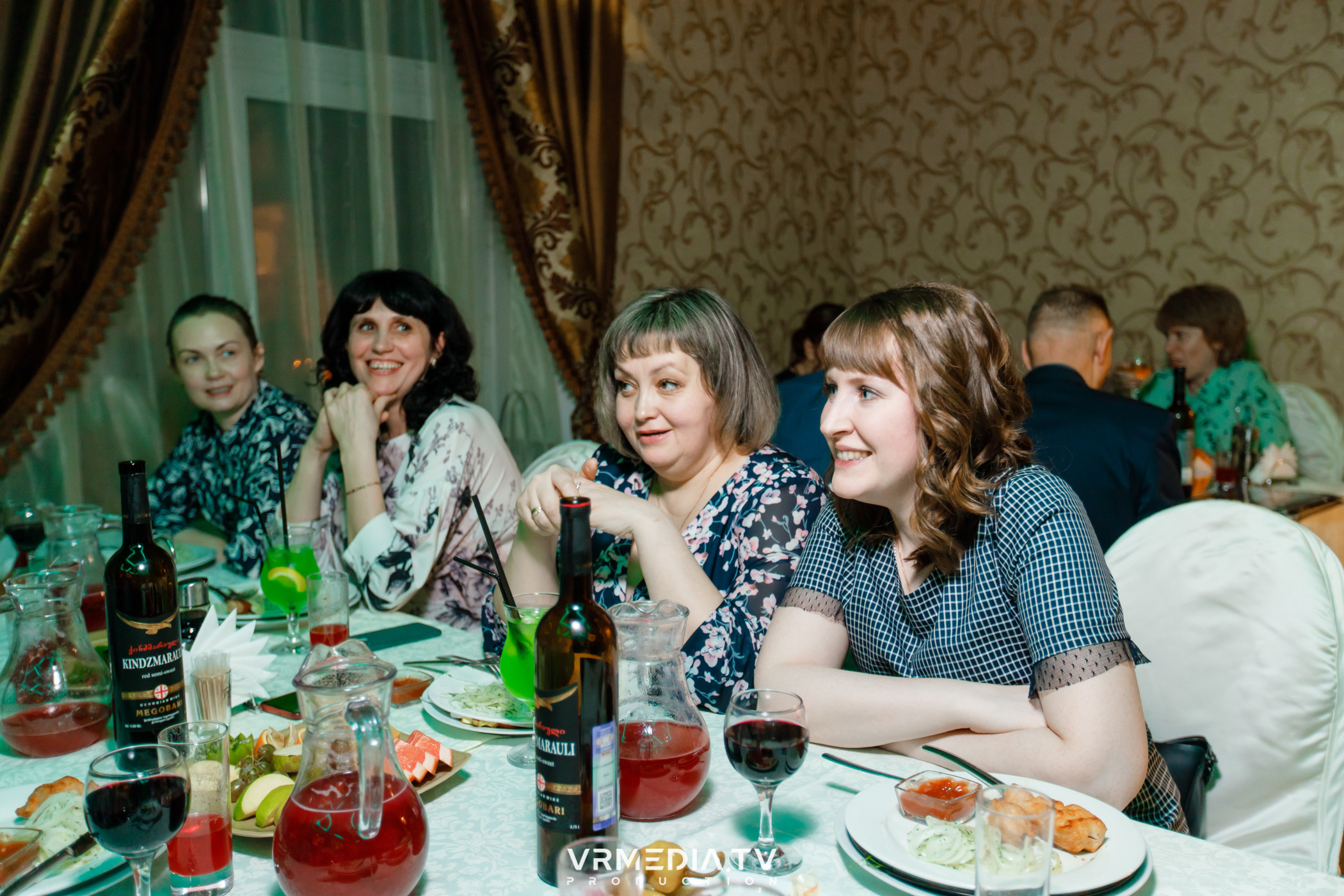 Международный женский день в ресторане «Лазурный Берег»