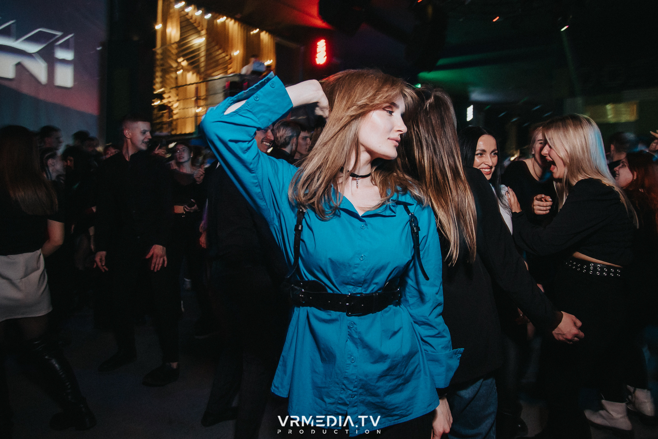 Выходные в баре «DOSKI»