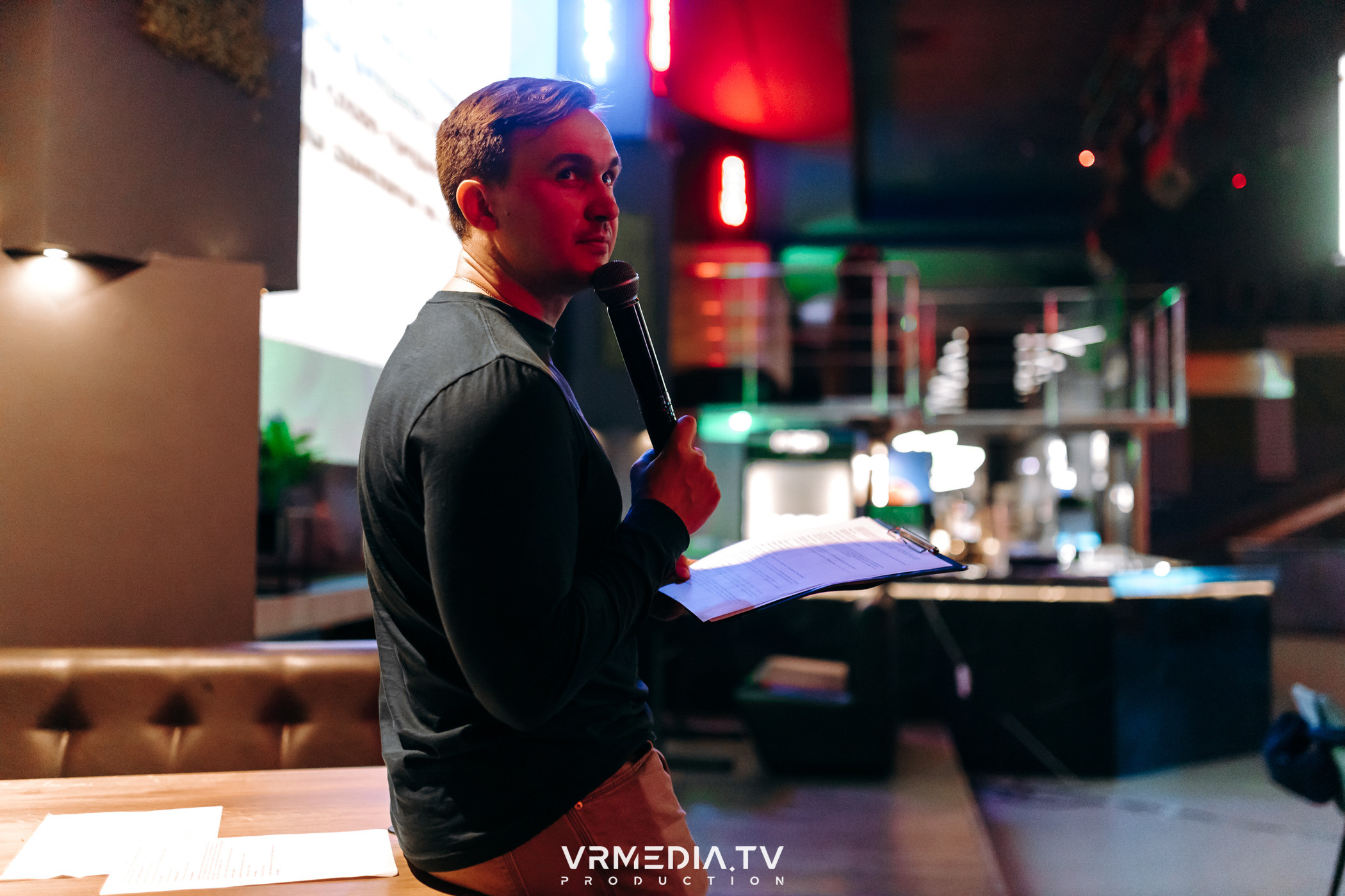 WoW QuiZ в баре «DOSKI»