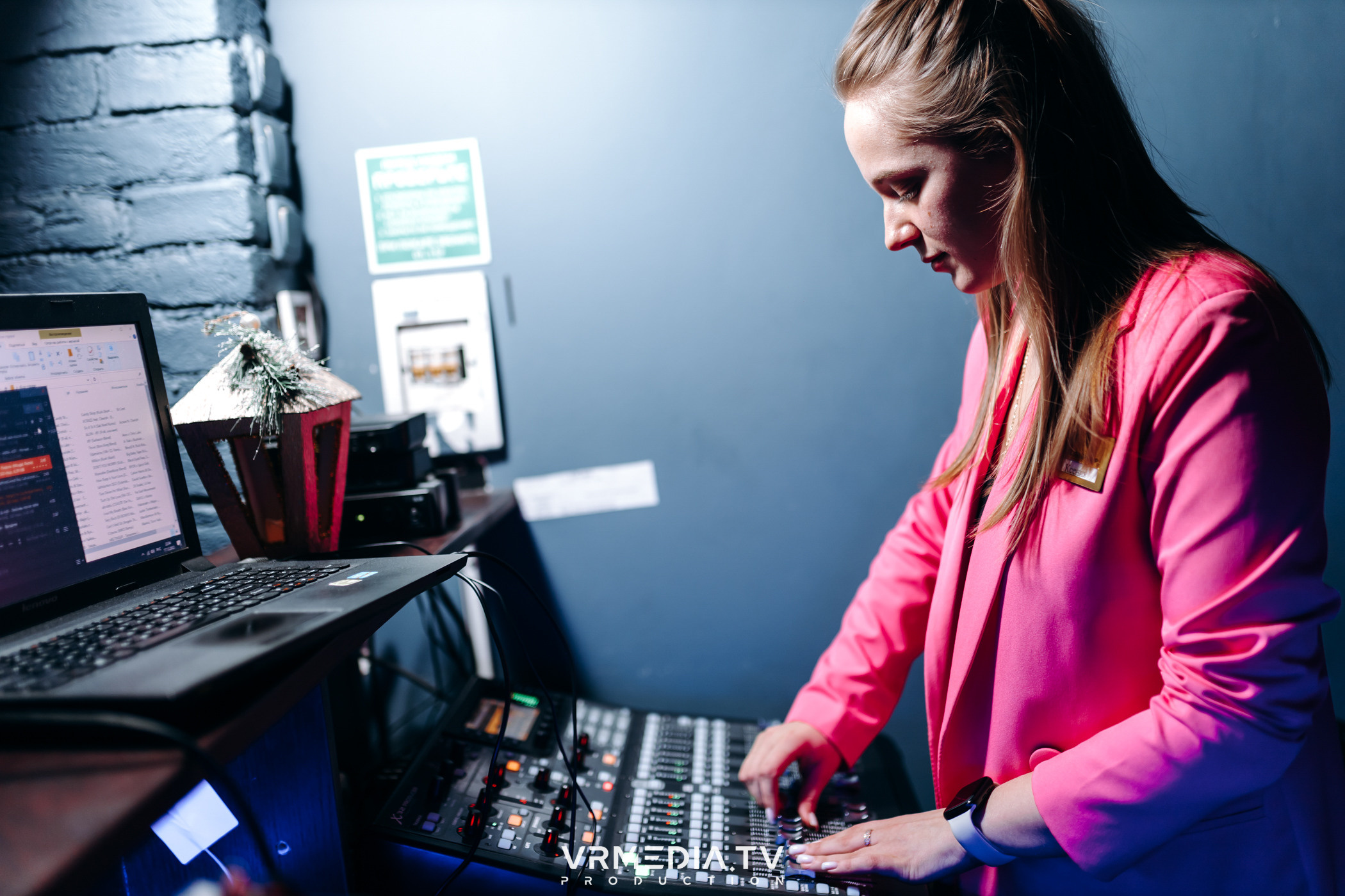 Новогодние корпоративы в караоке-баре «Опера»