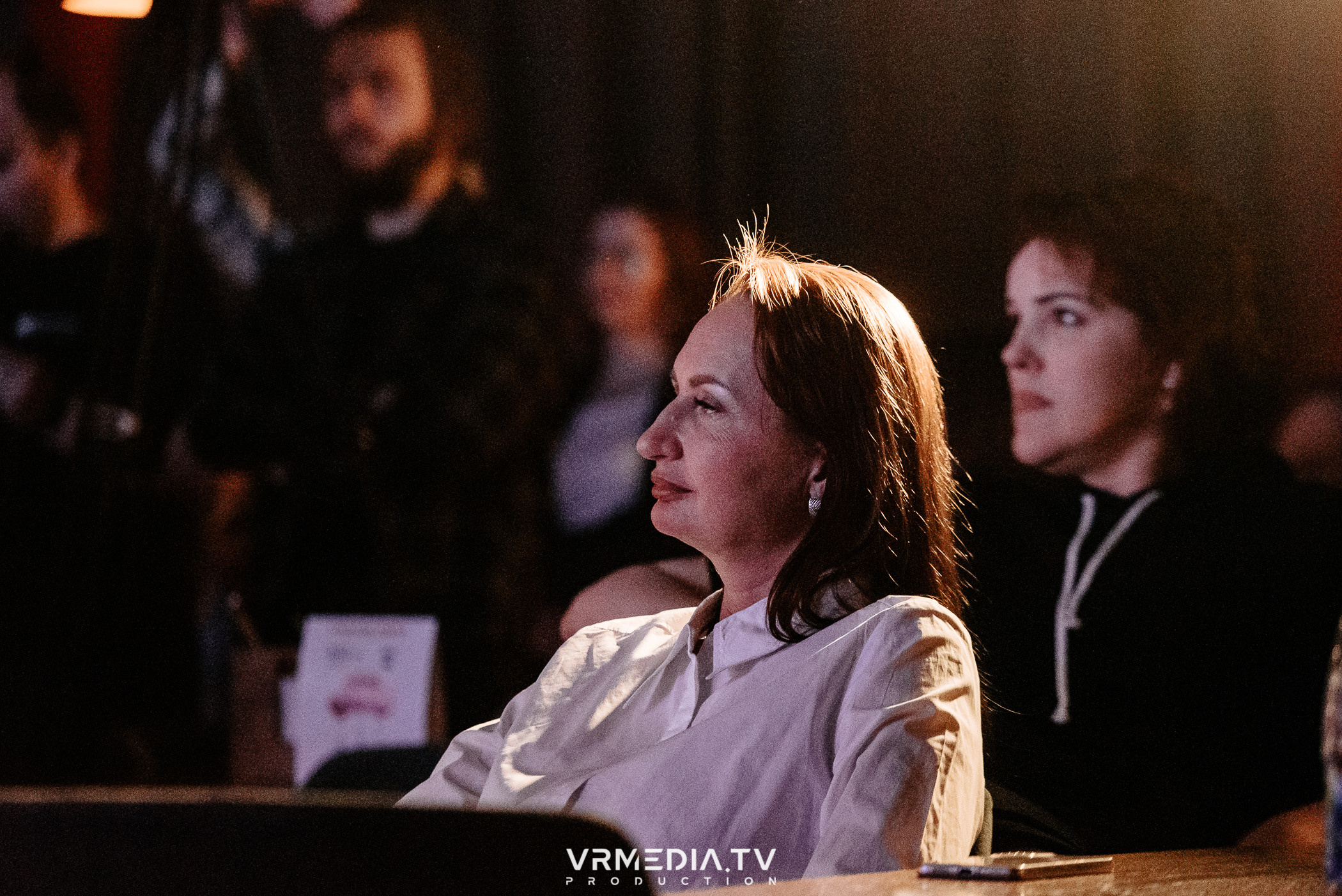 Джазовая среда: BBQueen: Переменная облачность