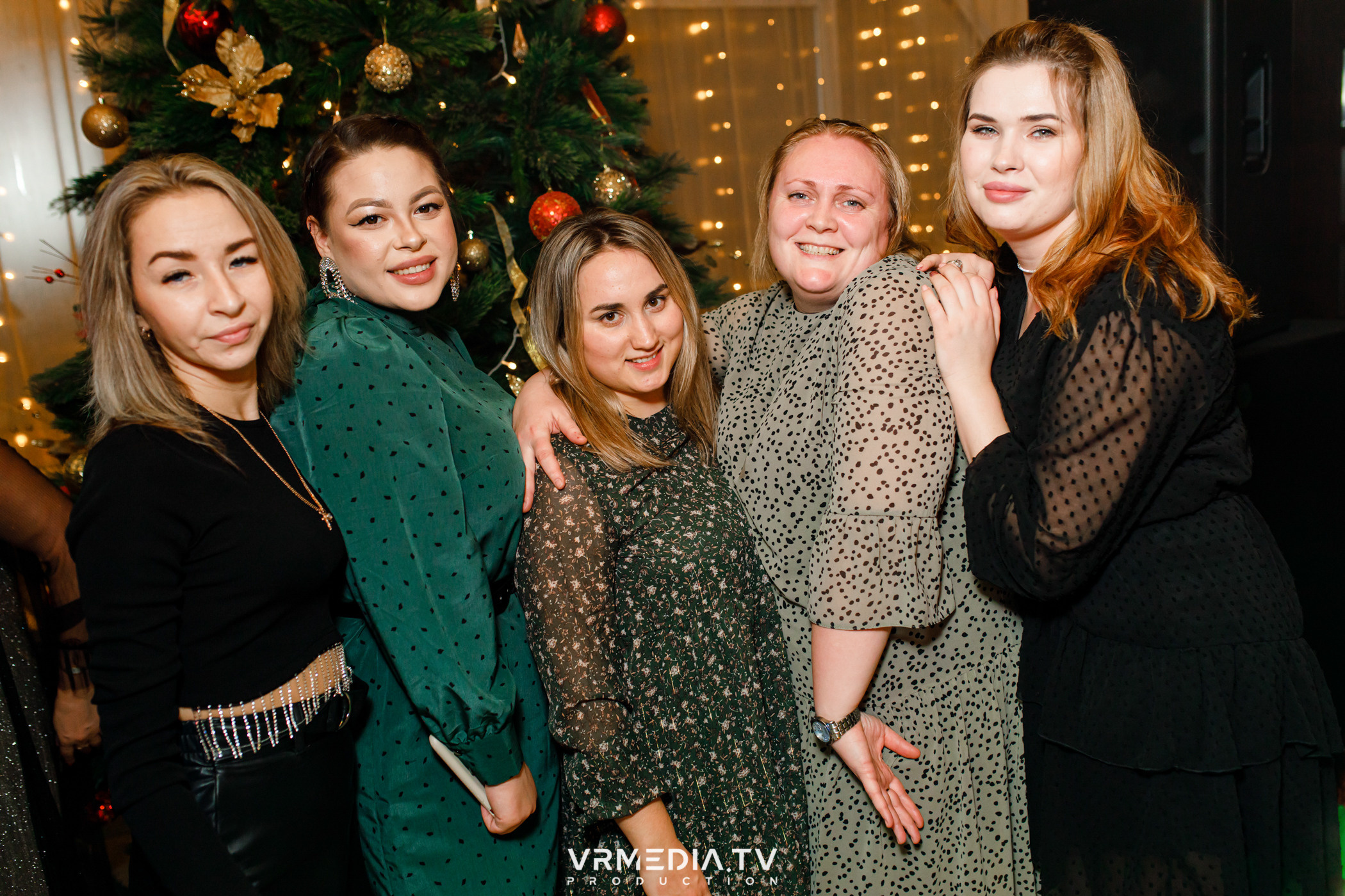 «Новогодний Мюзикл» в ресторане «Лазурный Берег»