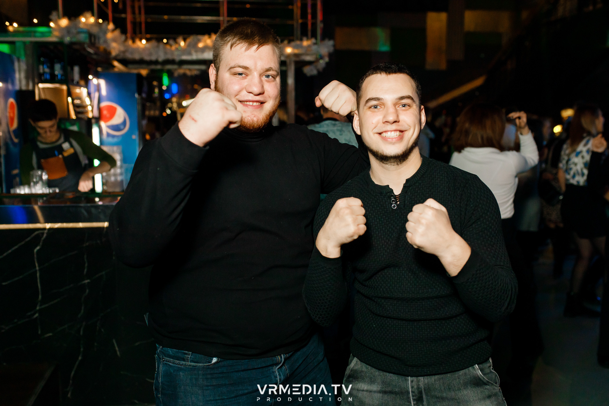 Выходные в баре «DOSKI»