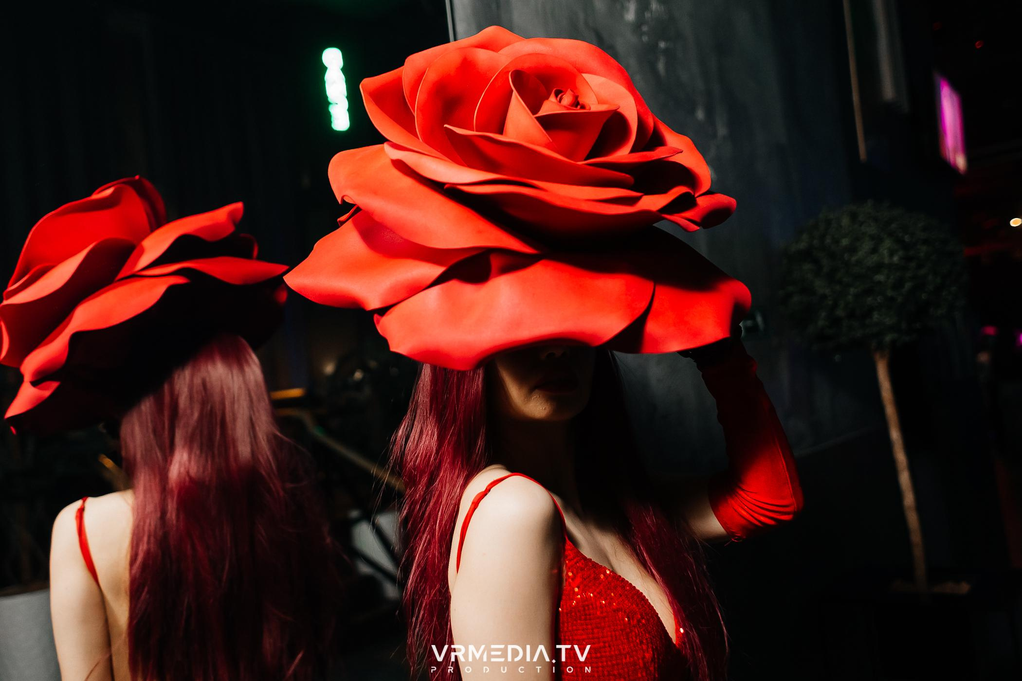 Выходные в баре «DOSKI»