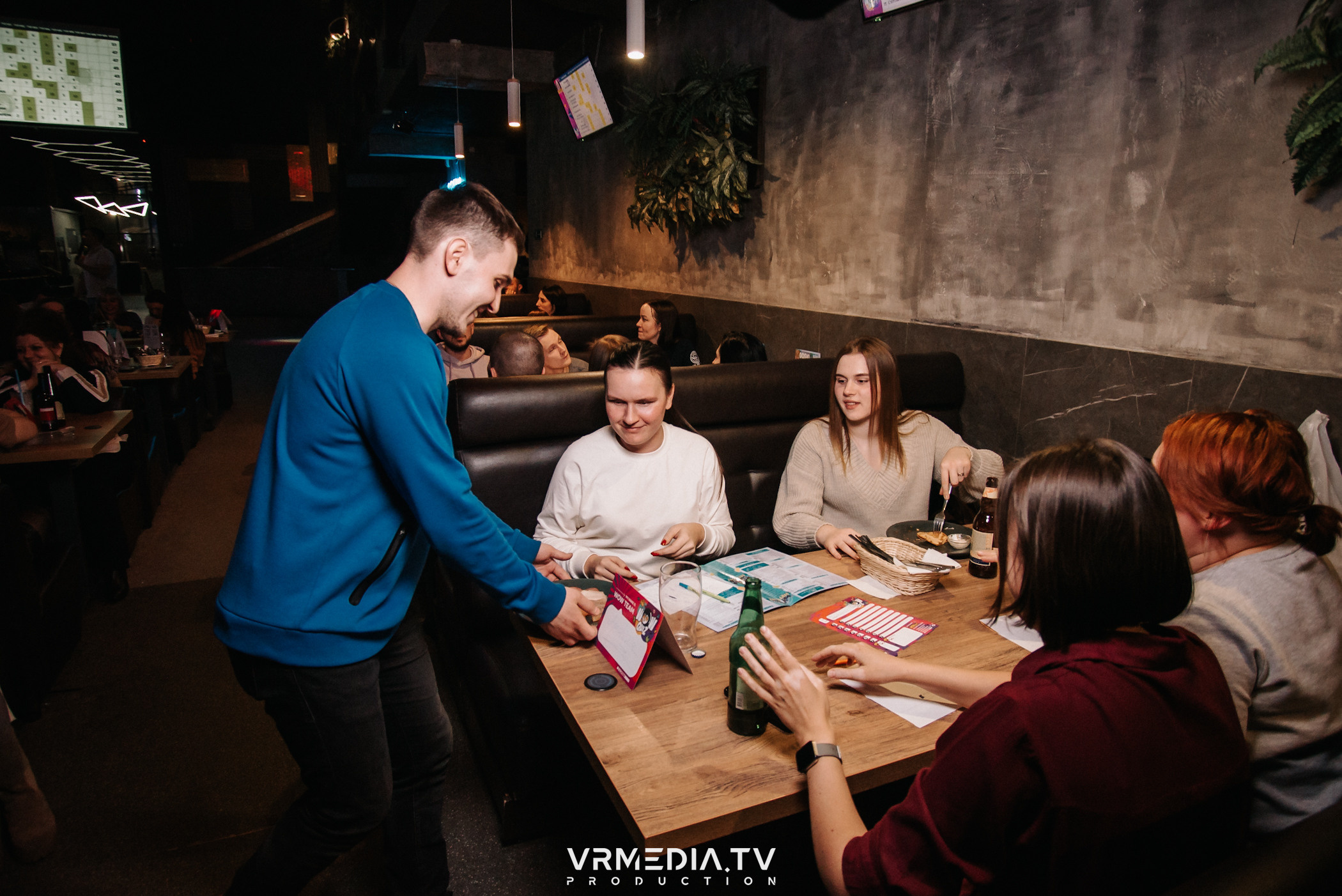 WoW QuiZ в баре «DOSKI»