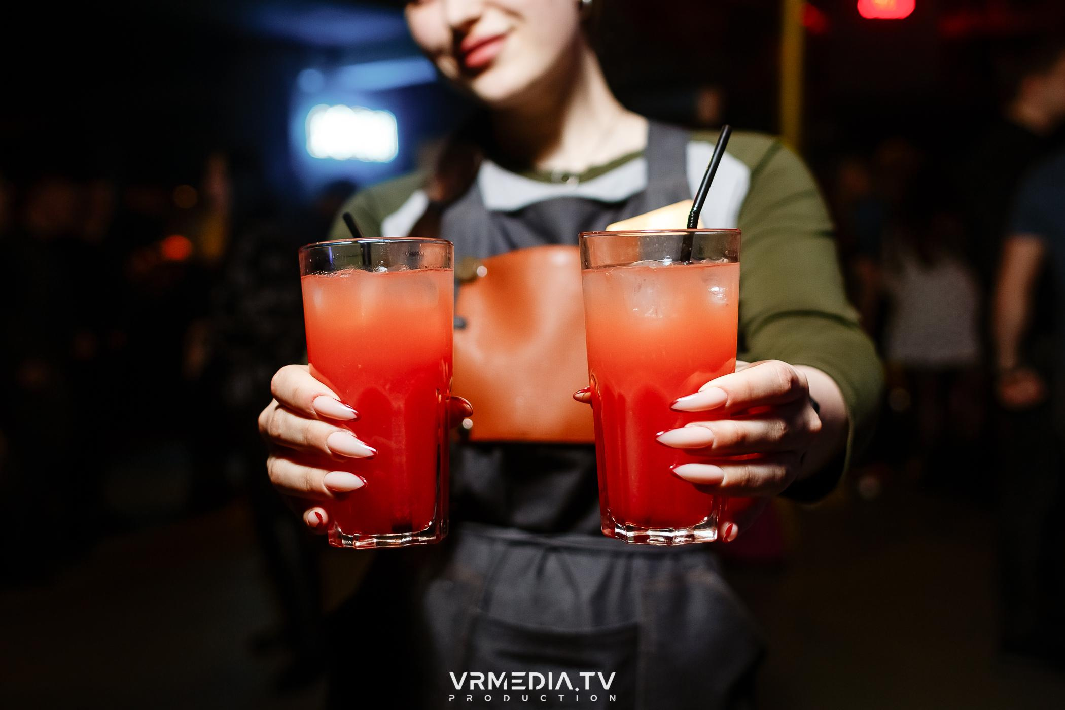 Выходные в баре «DOSKI»