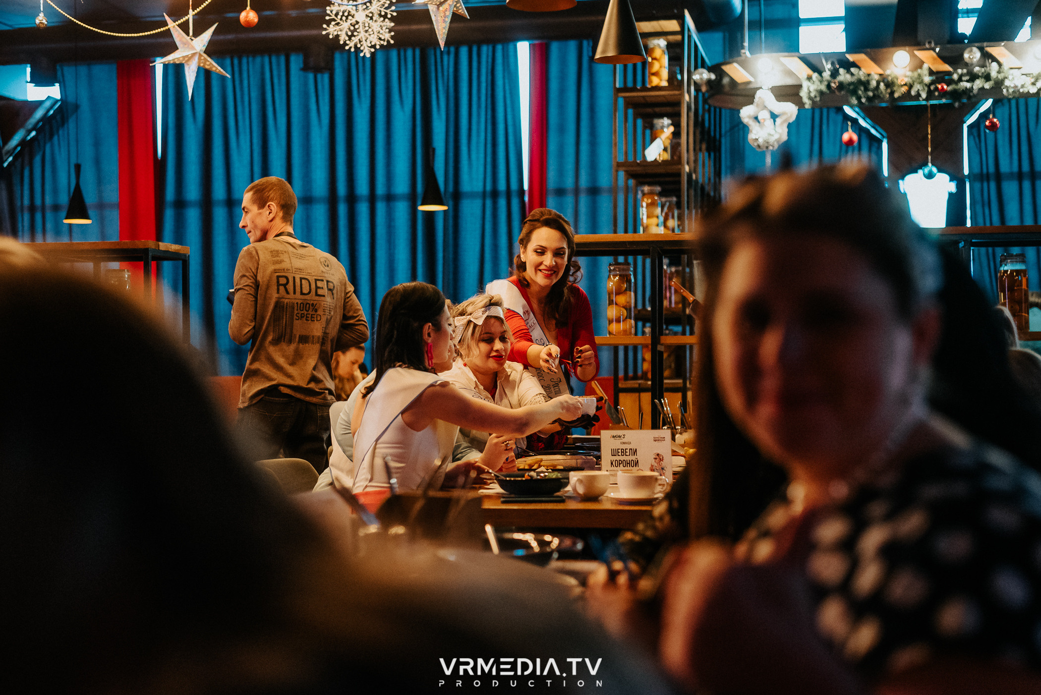 IMOM’S в гриль-баре «Жара»