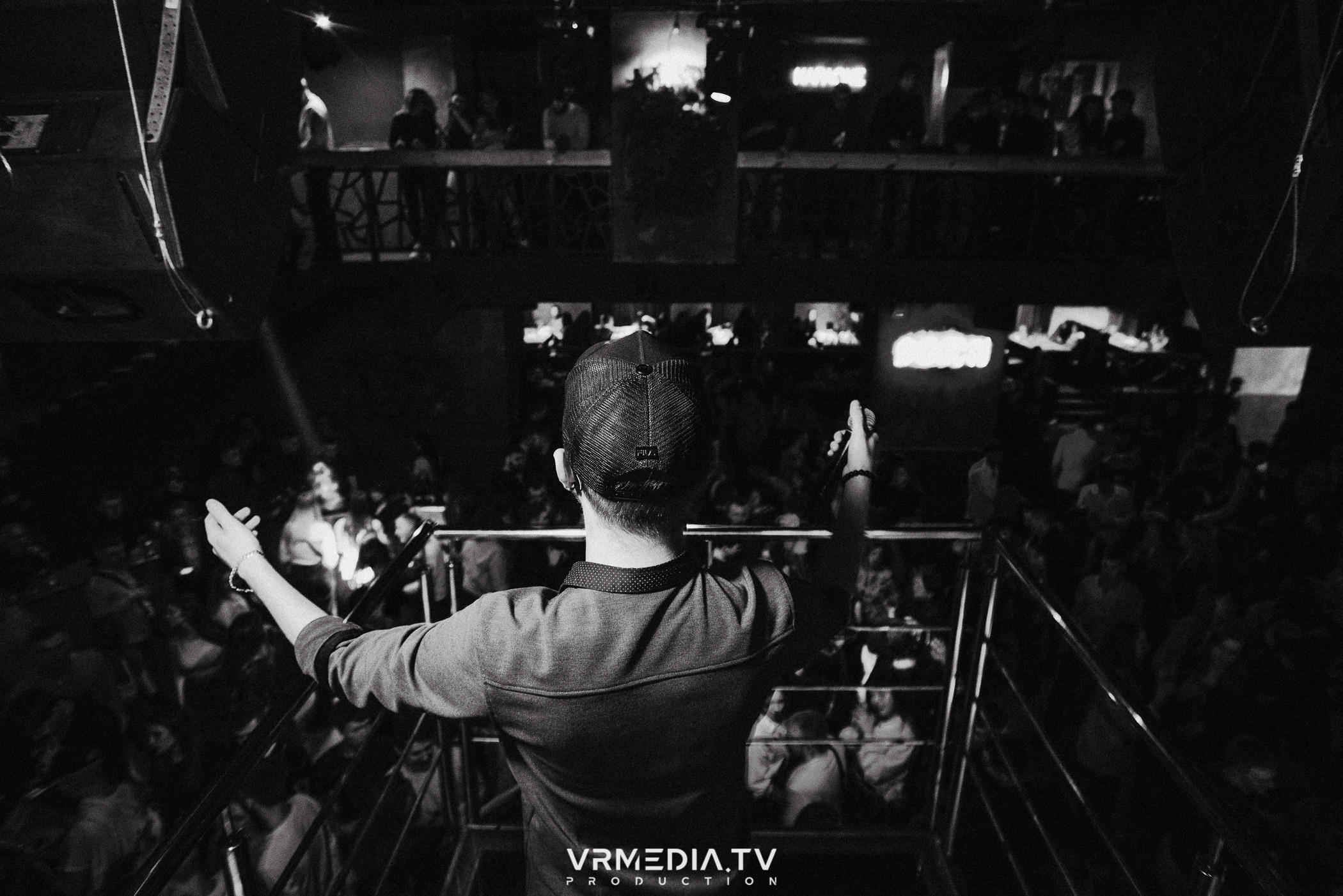 Выходные в баре «DOSKI»