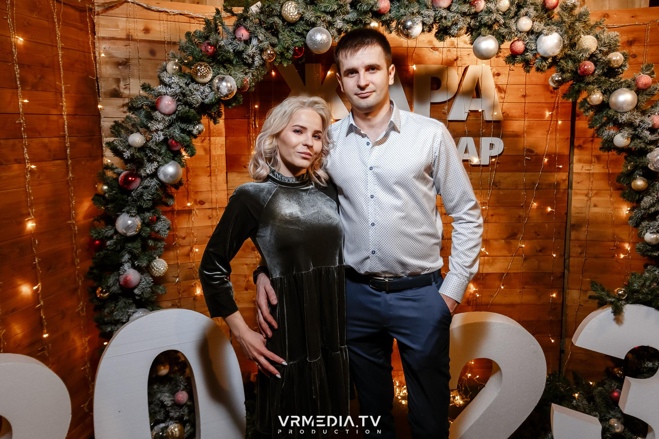 Жаркий новогодний корпоратив в гриль-баре «Жара»