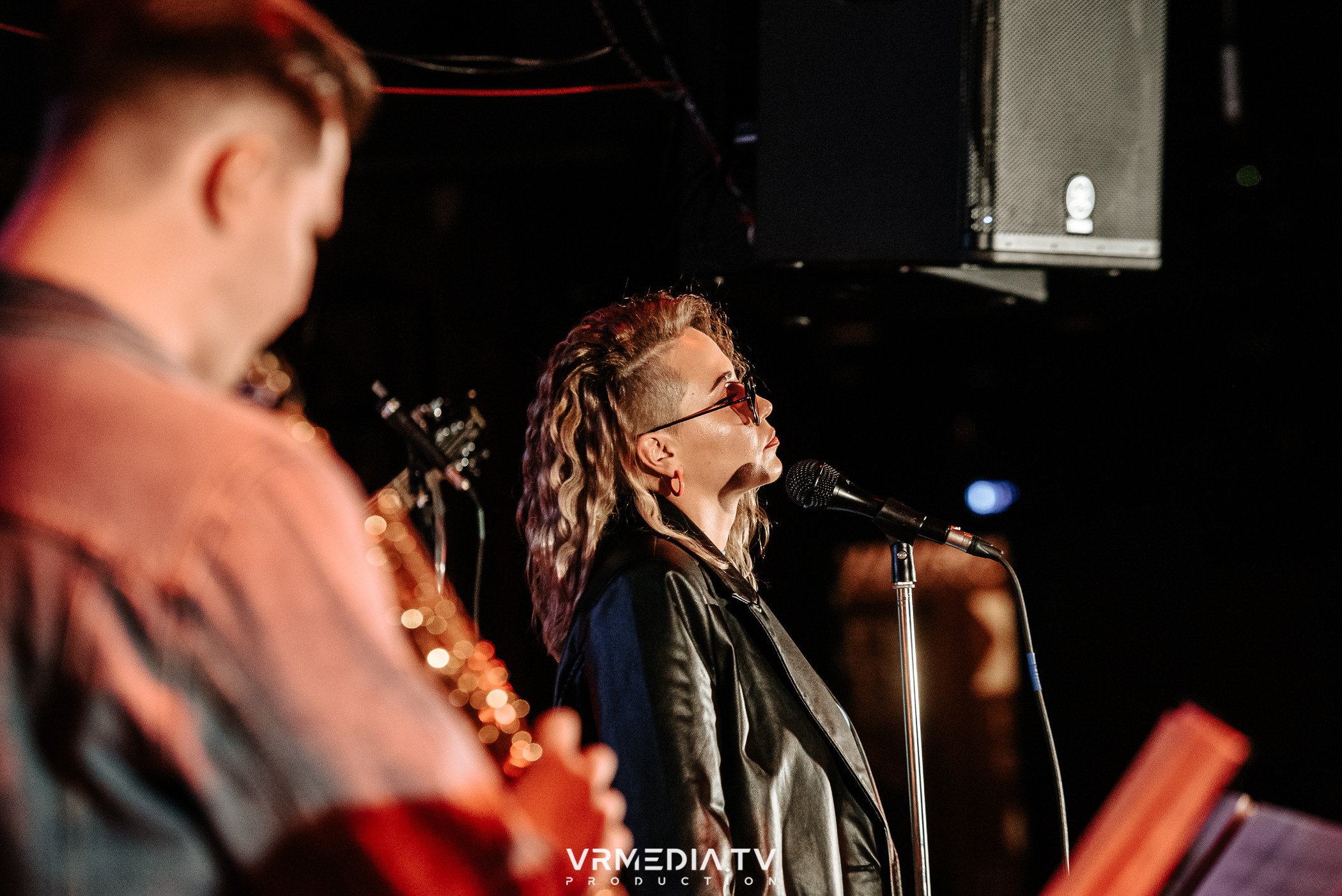 Джазовая среда: BBQueen: Переменная облачность