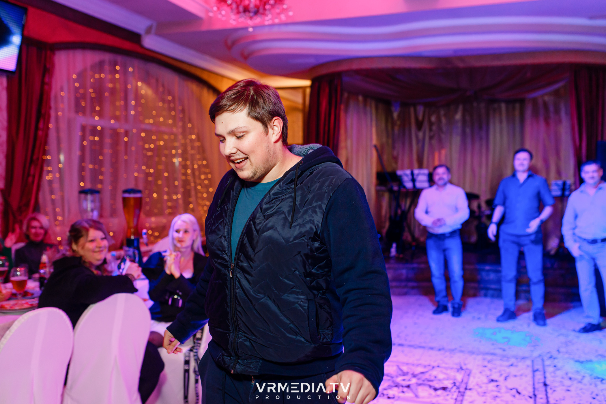 Международный женский день в ресторане «Лазурный Берег»