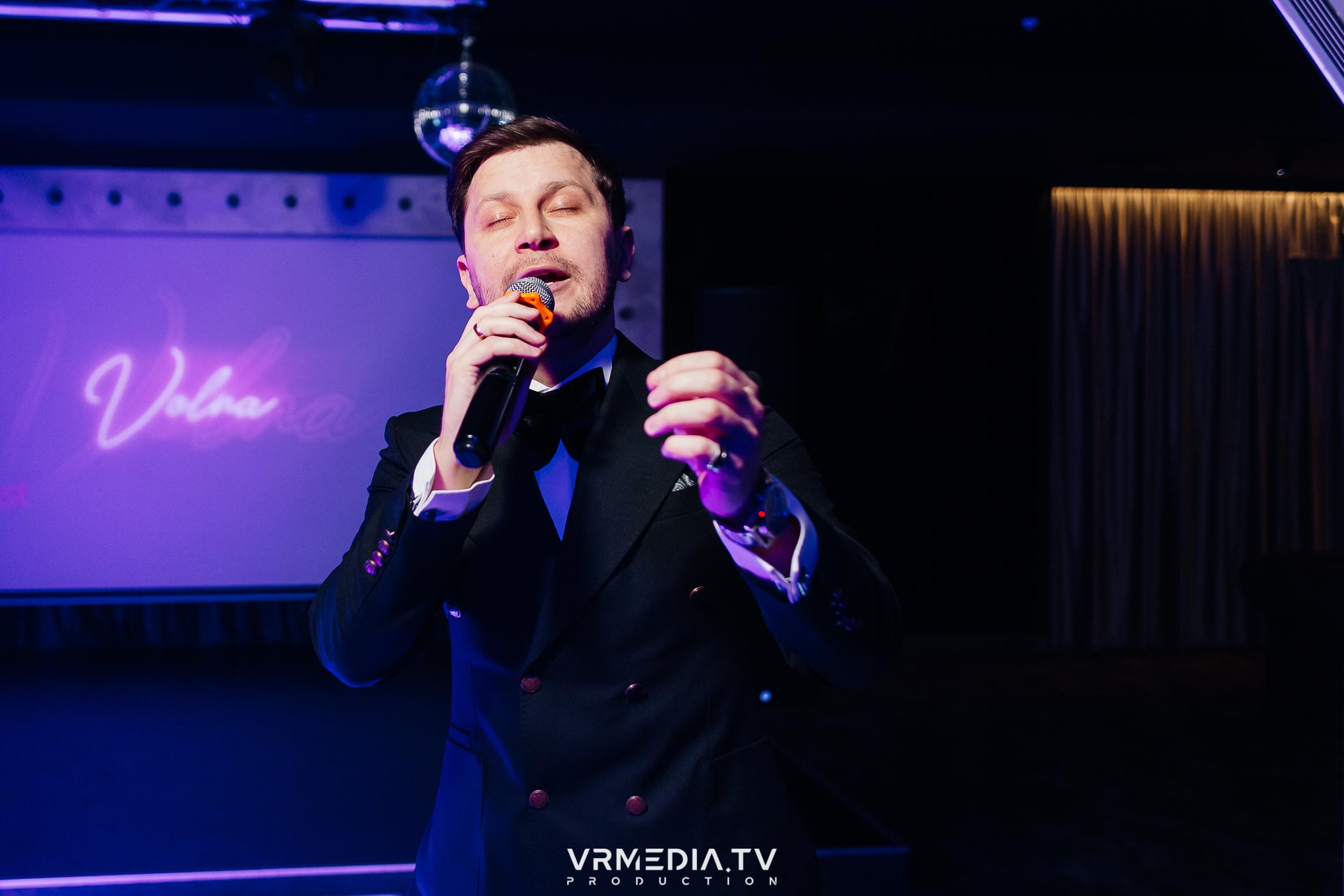 День святого Валентина в караоке-баре «Volna»