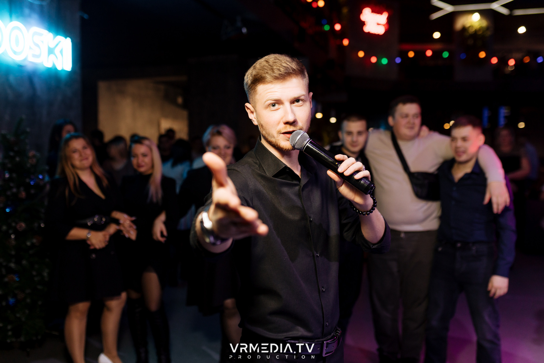 Выходные в баре «DOSKI»