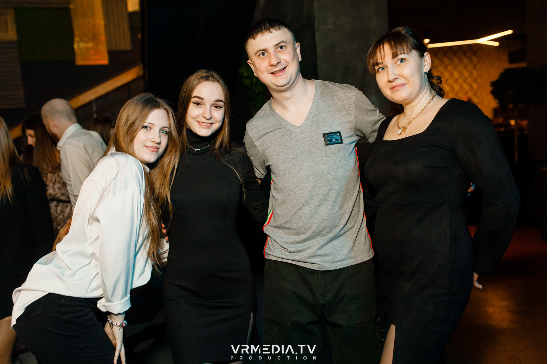 Выходные в баре «DOSKI»