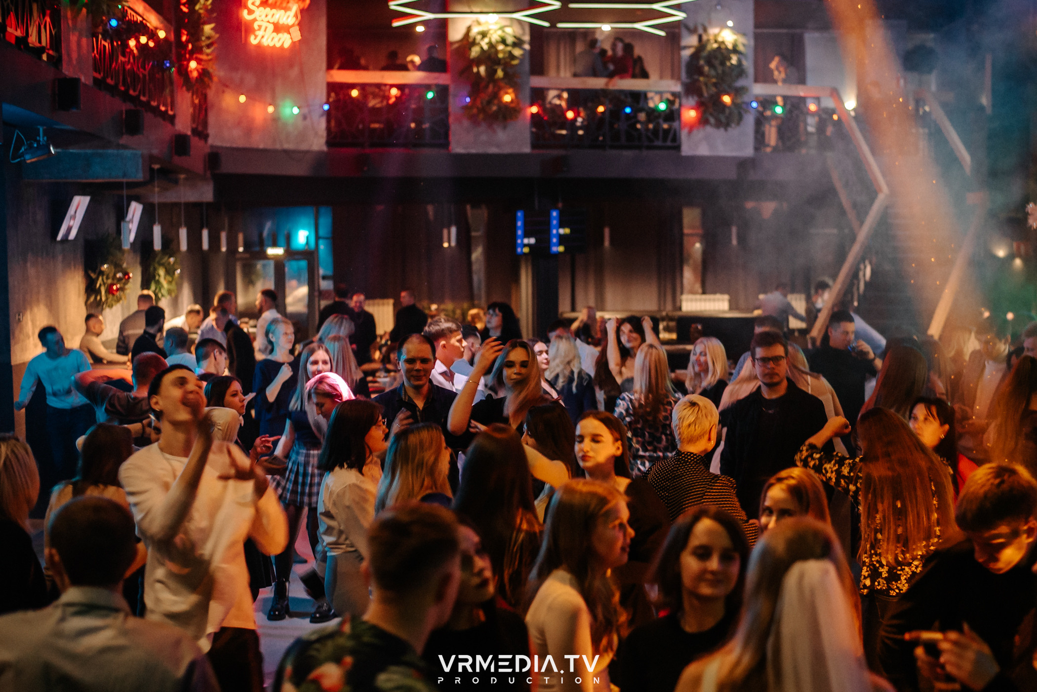 Выходные в баре «DOSKI»