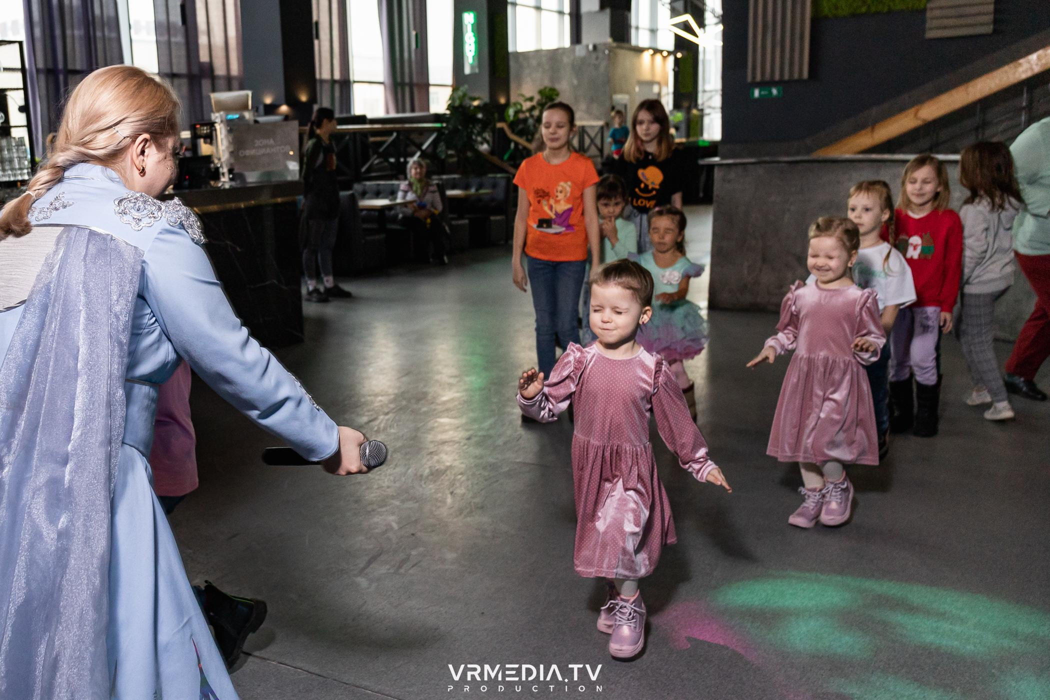 Baby time в баре «DOSKI»