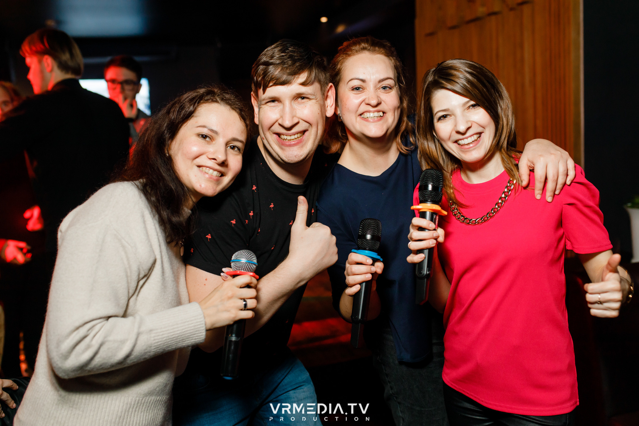 Выходные в баре «DOSKI»