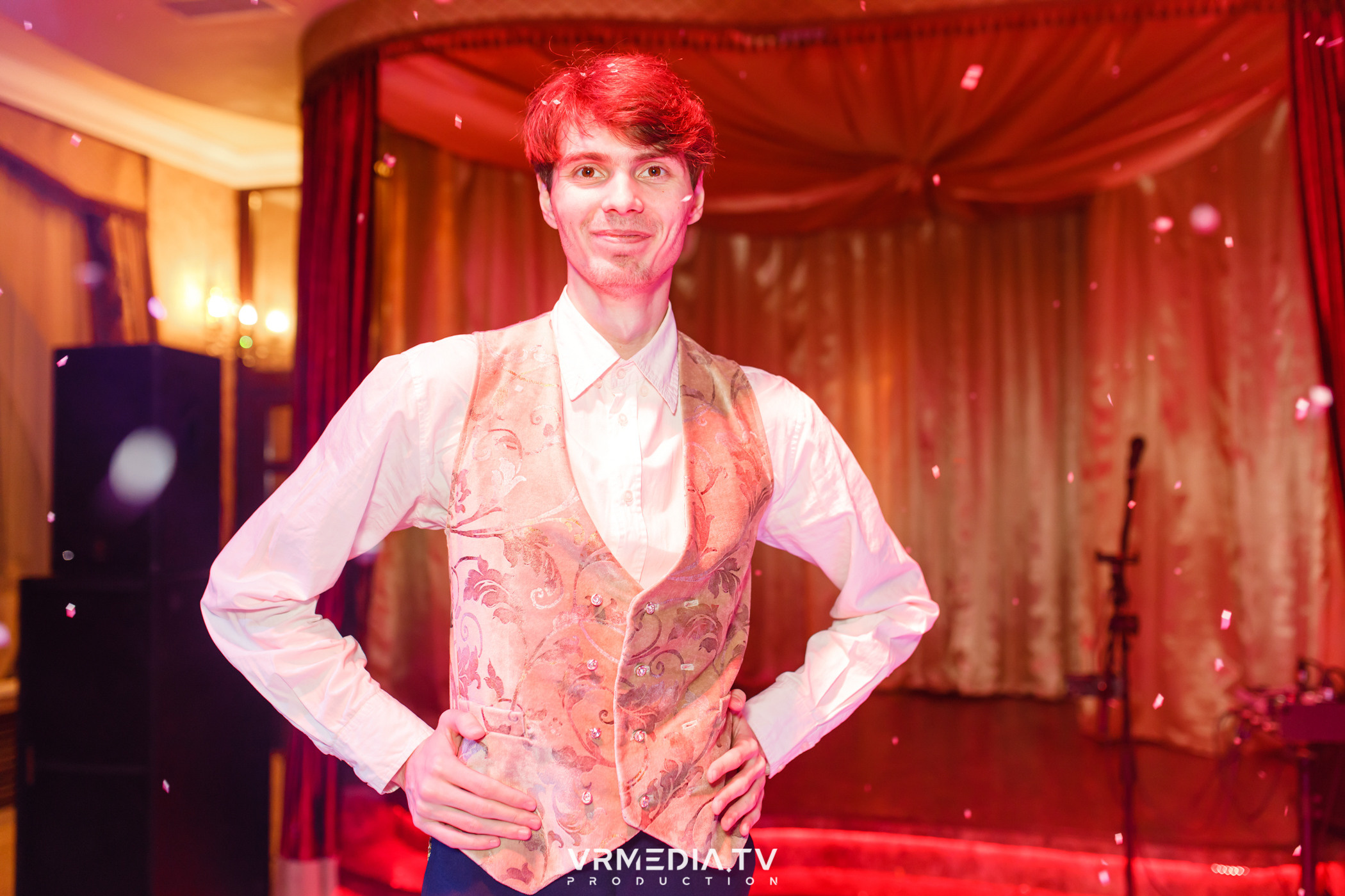 «Новогодний Мюзикл» в ресторане «Лазурный Берег»