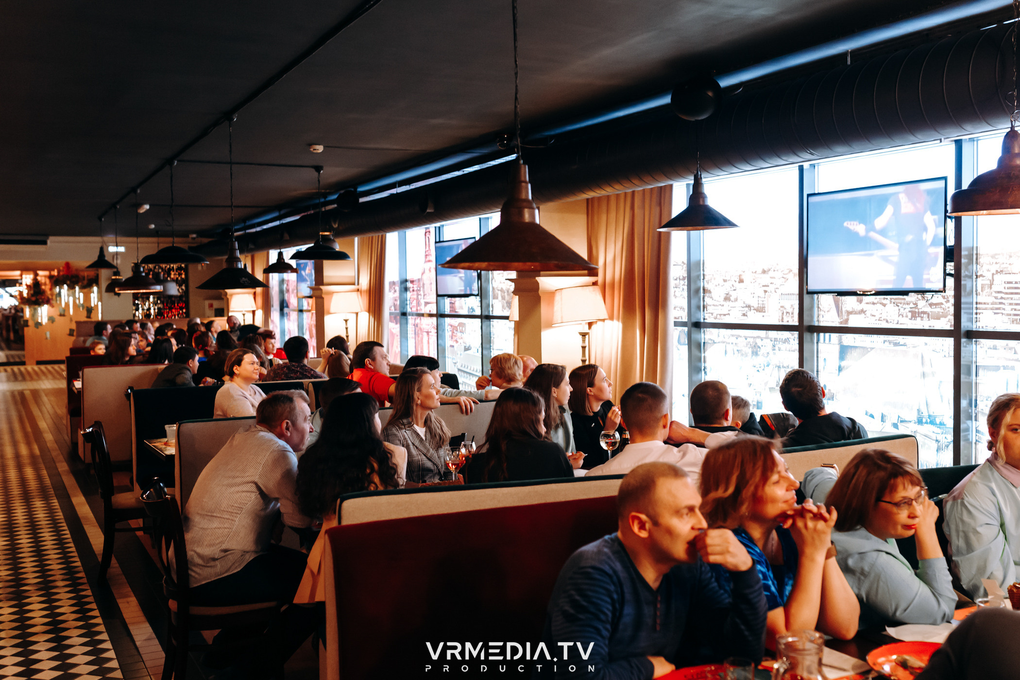 Эйнштейн party в ресторане «Мюнхен»