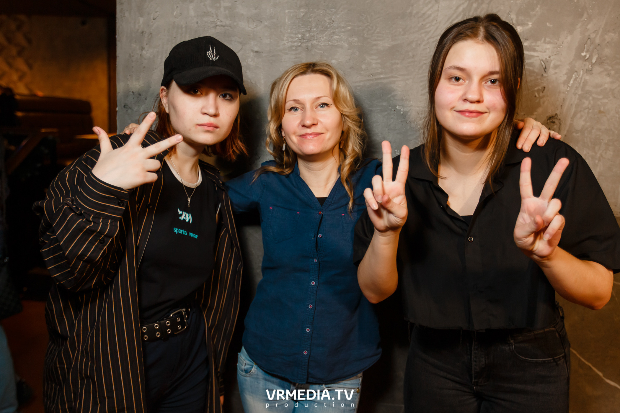 Выходные в баре «DOSKI»