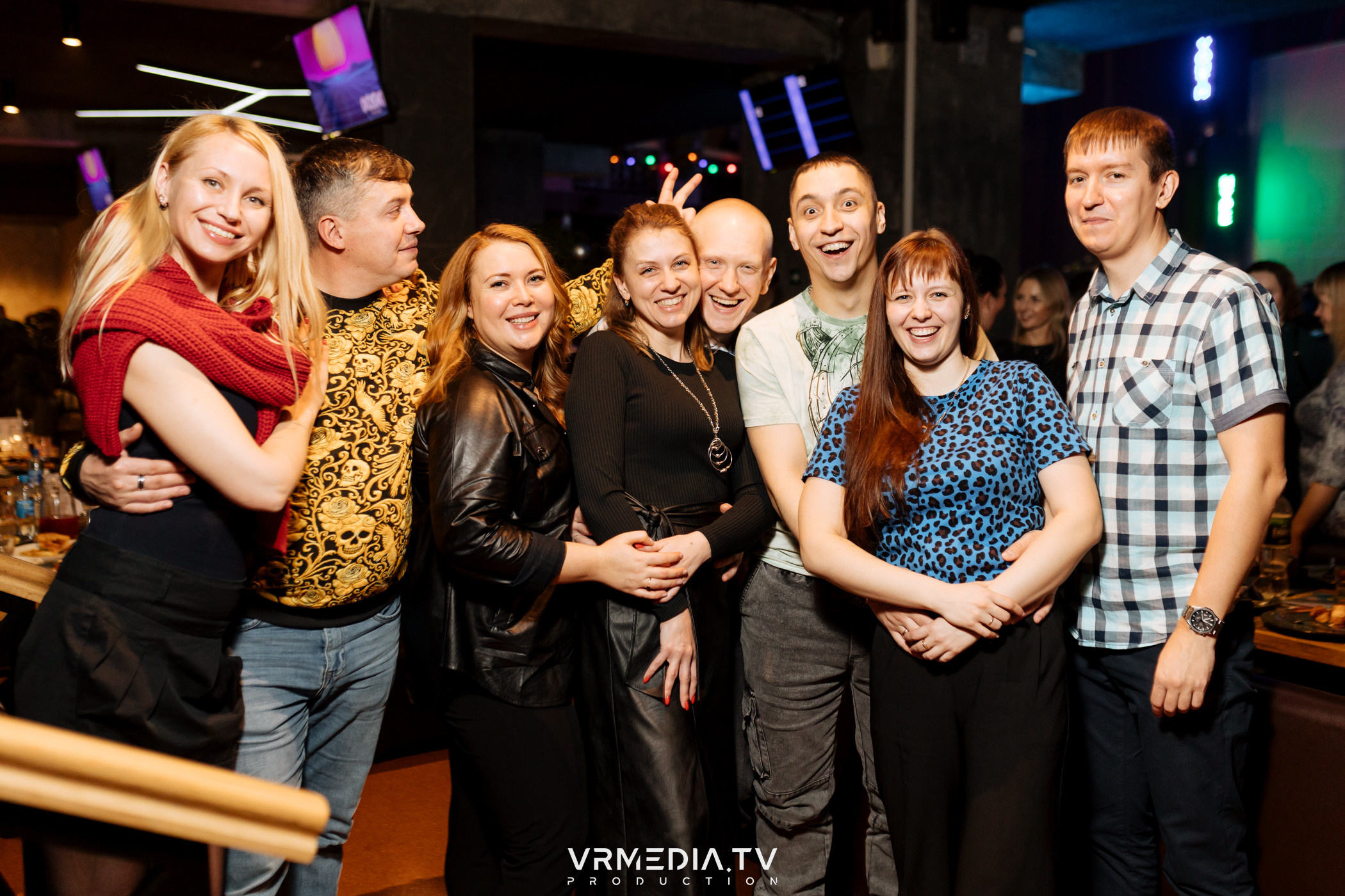 Выходные в баре «DOSKI»