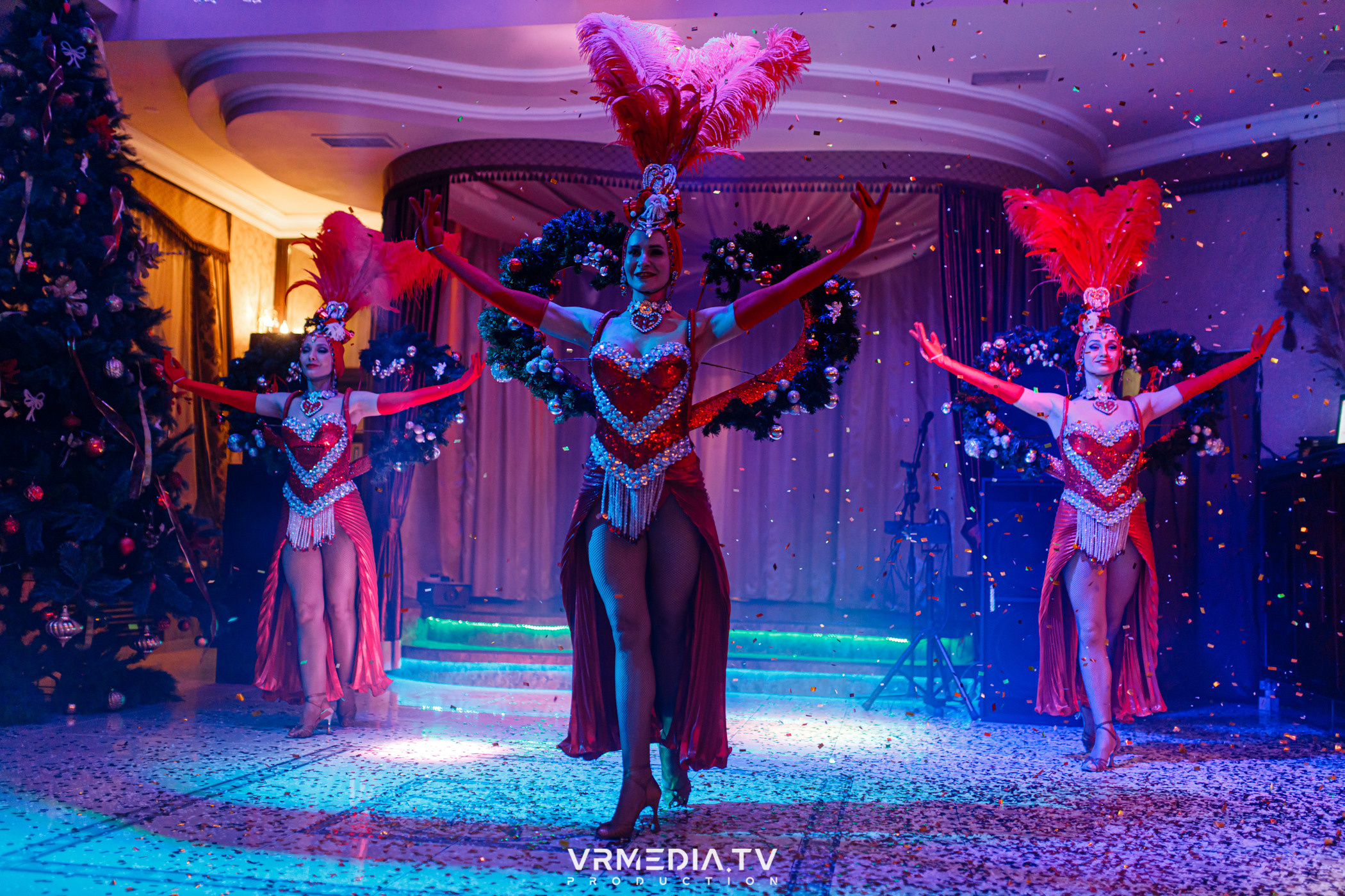 «Новогодний Мюзикл» в ресторане «Лазурный Берег»