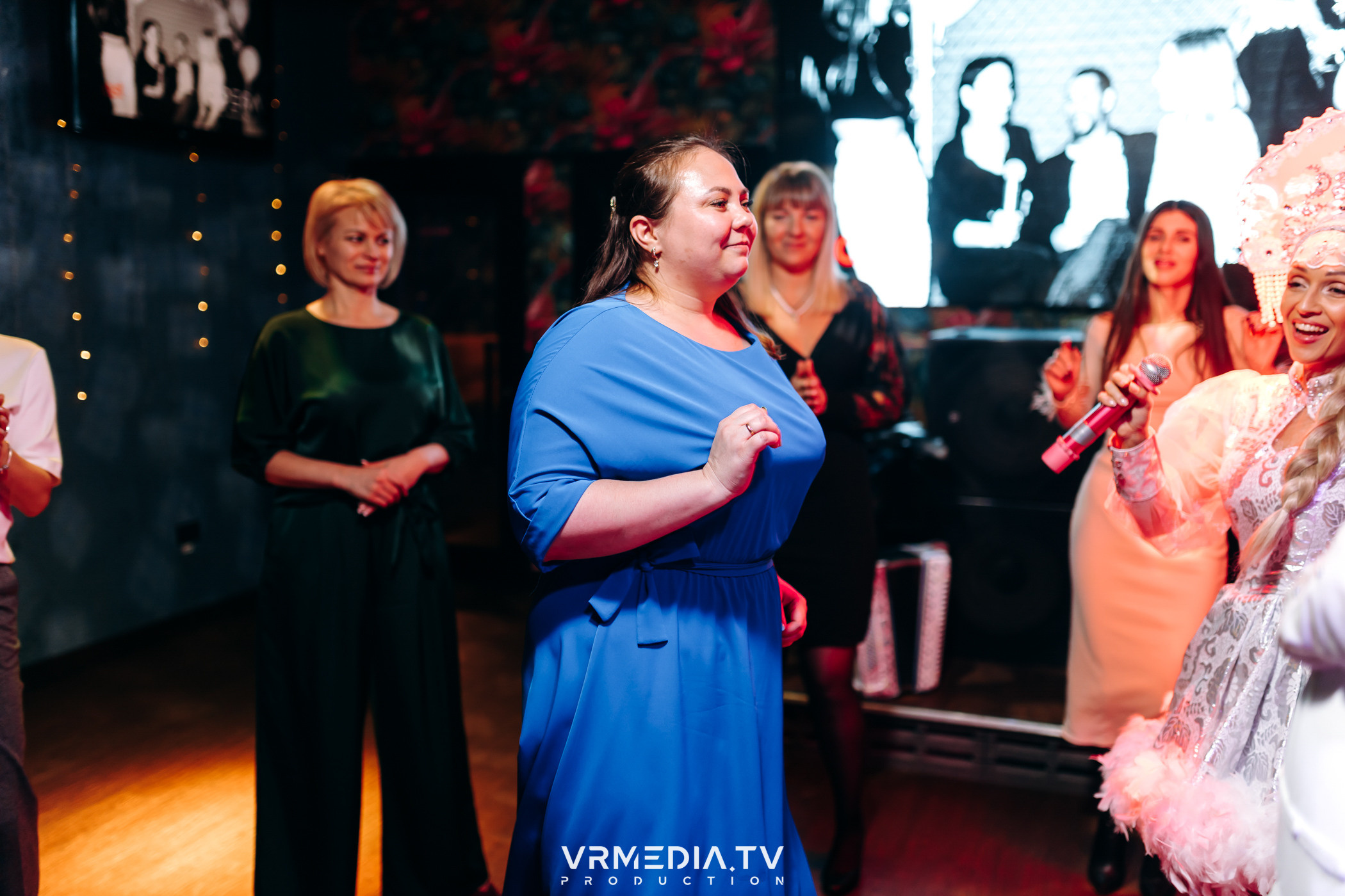 Новогодние корпоративы в караоке-баре «Опера»