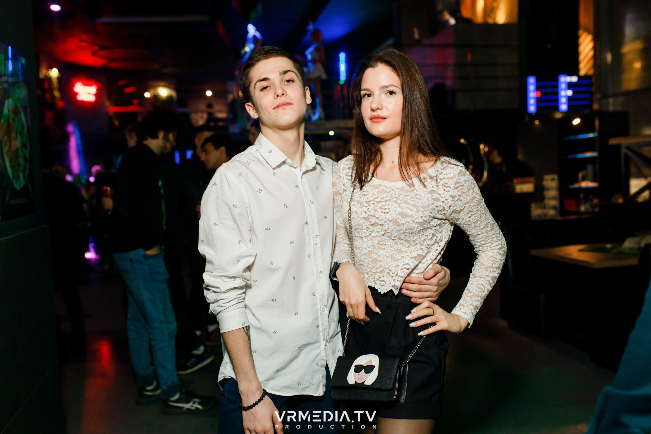 Выходные в баре «DOSKI»