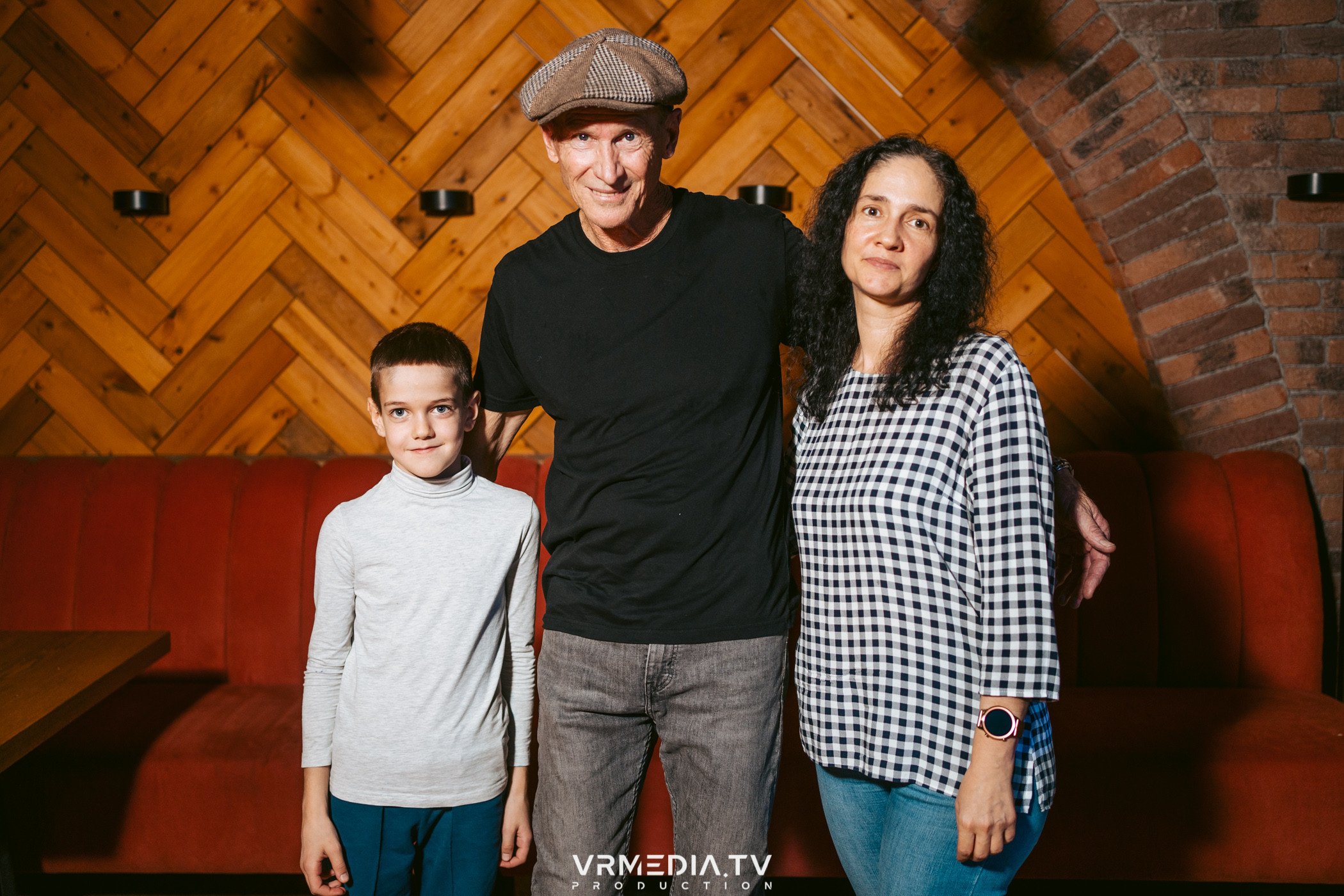 Джазовая среда: Чарльз Бёртон (США)