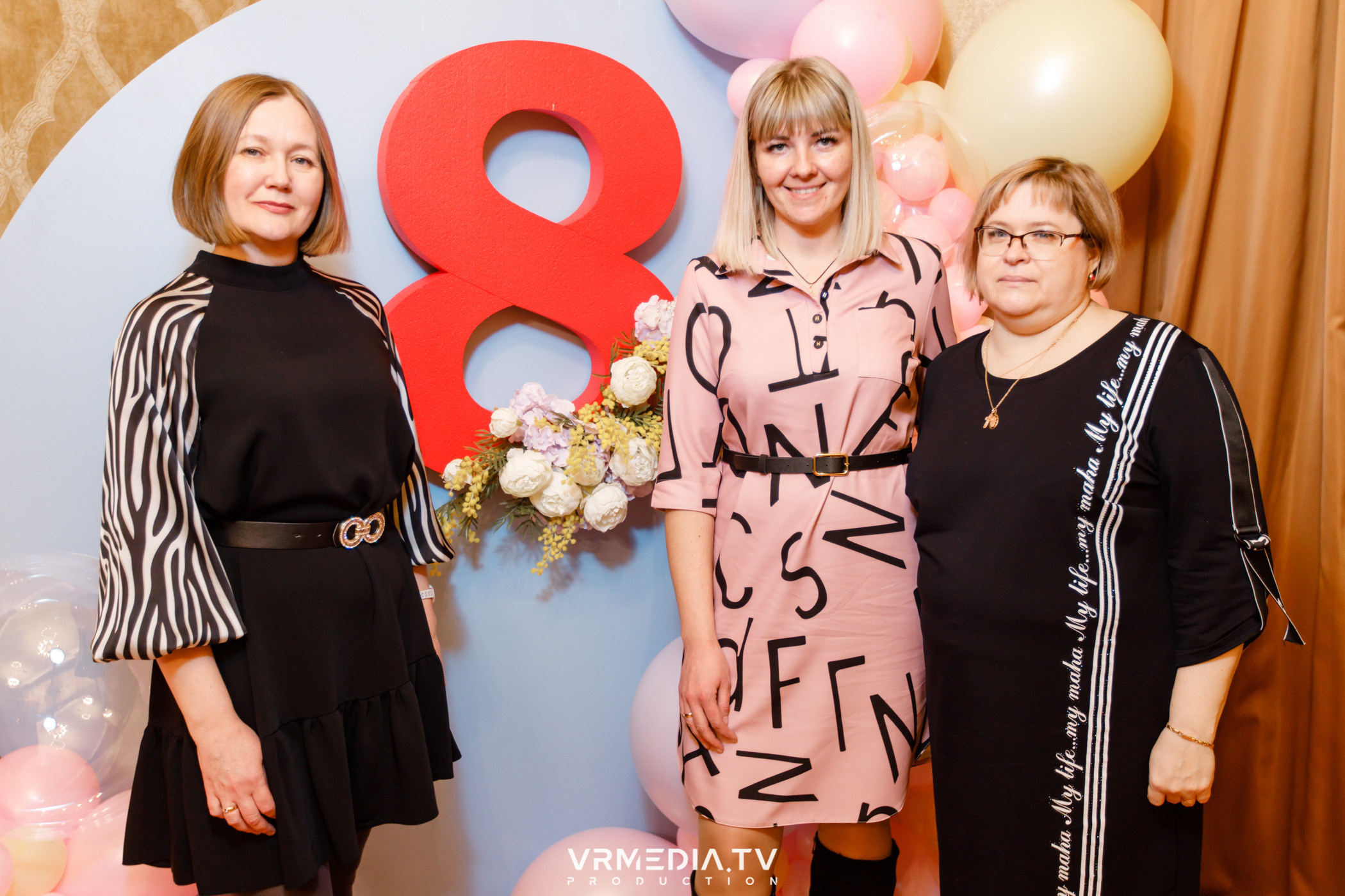 Международный женский день в ресторане «Лазурный Берег»