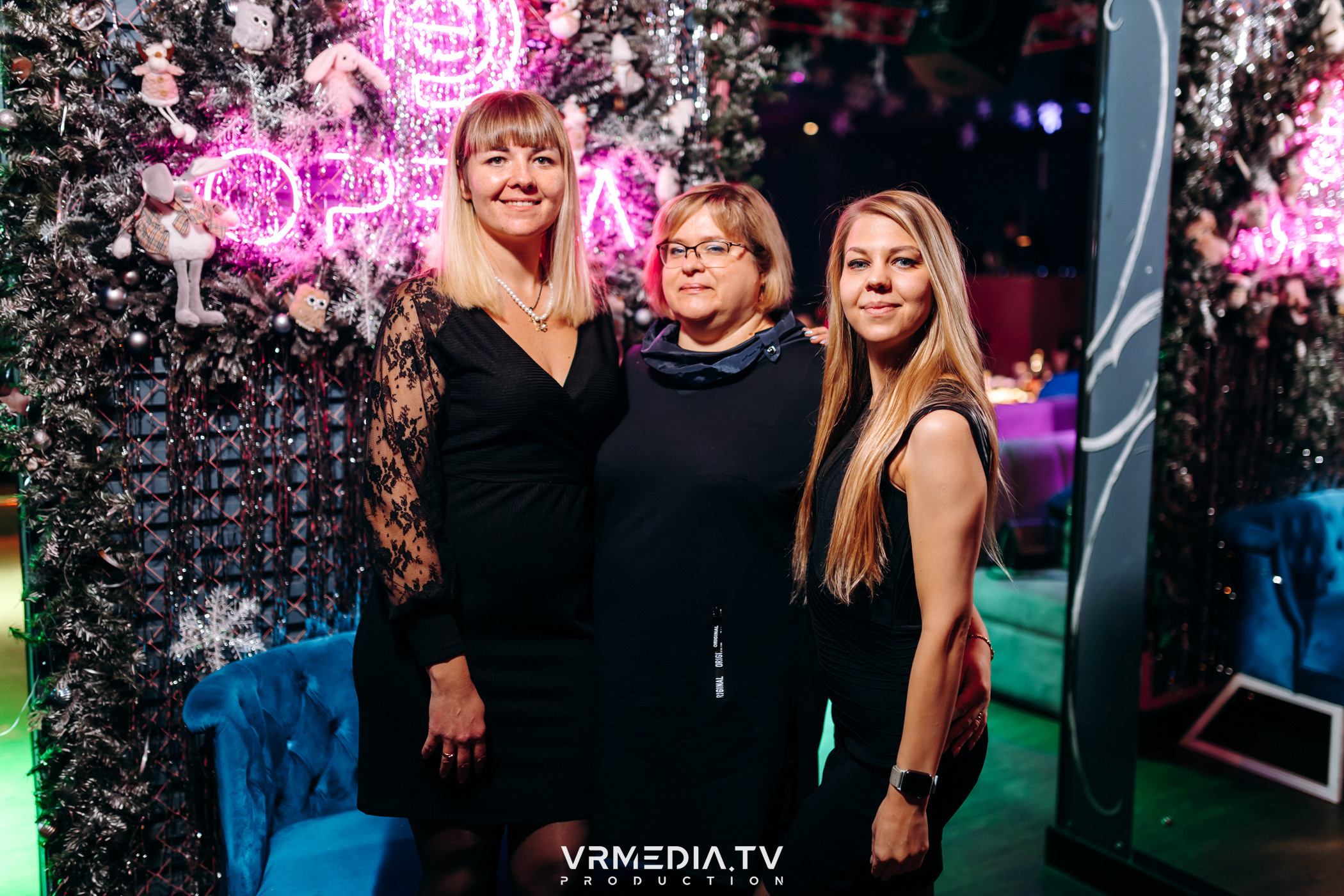 Новогодние корпоративы в караоке-баре «Опера»