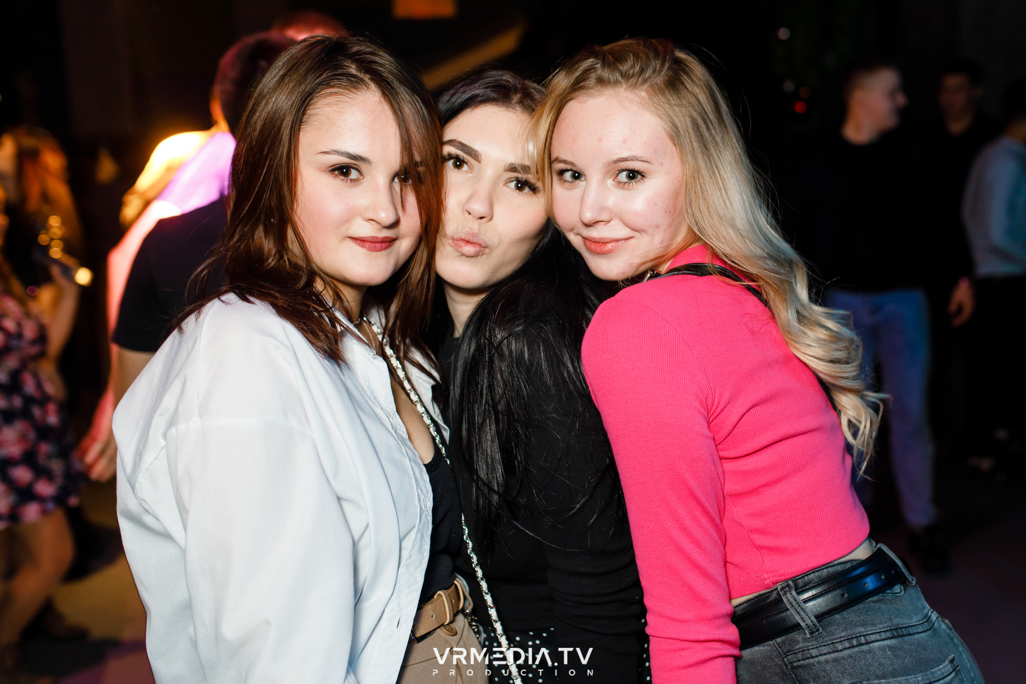 Выходные в баре «DOSKI»