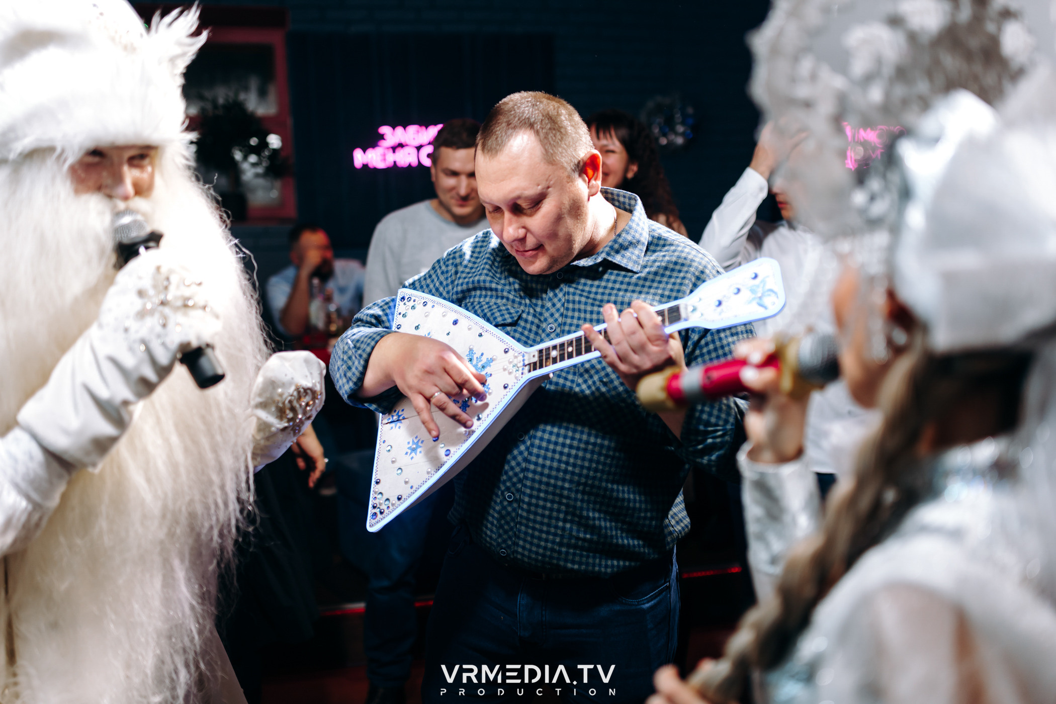 Новогодние корпоративы в караоке-баре «Опера»