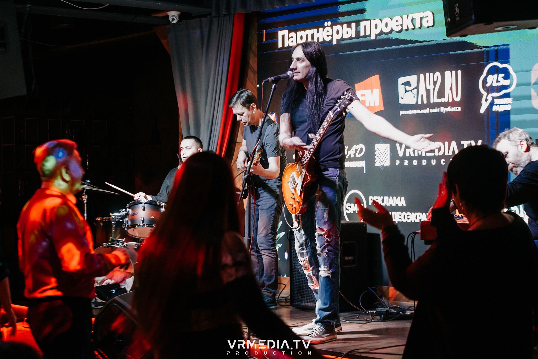 Джазовая среда: Collini Blues Balls (Новосибирск)