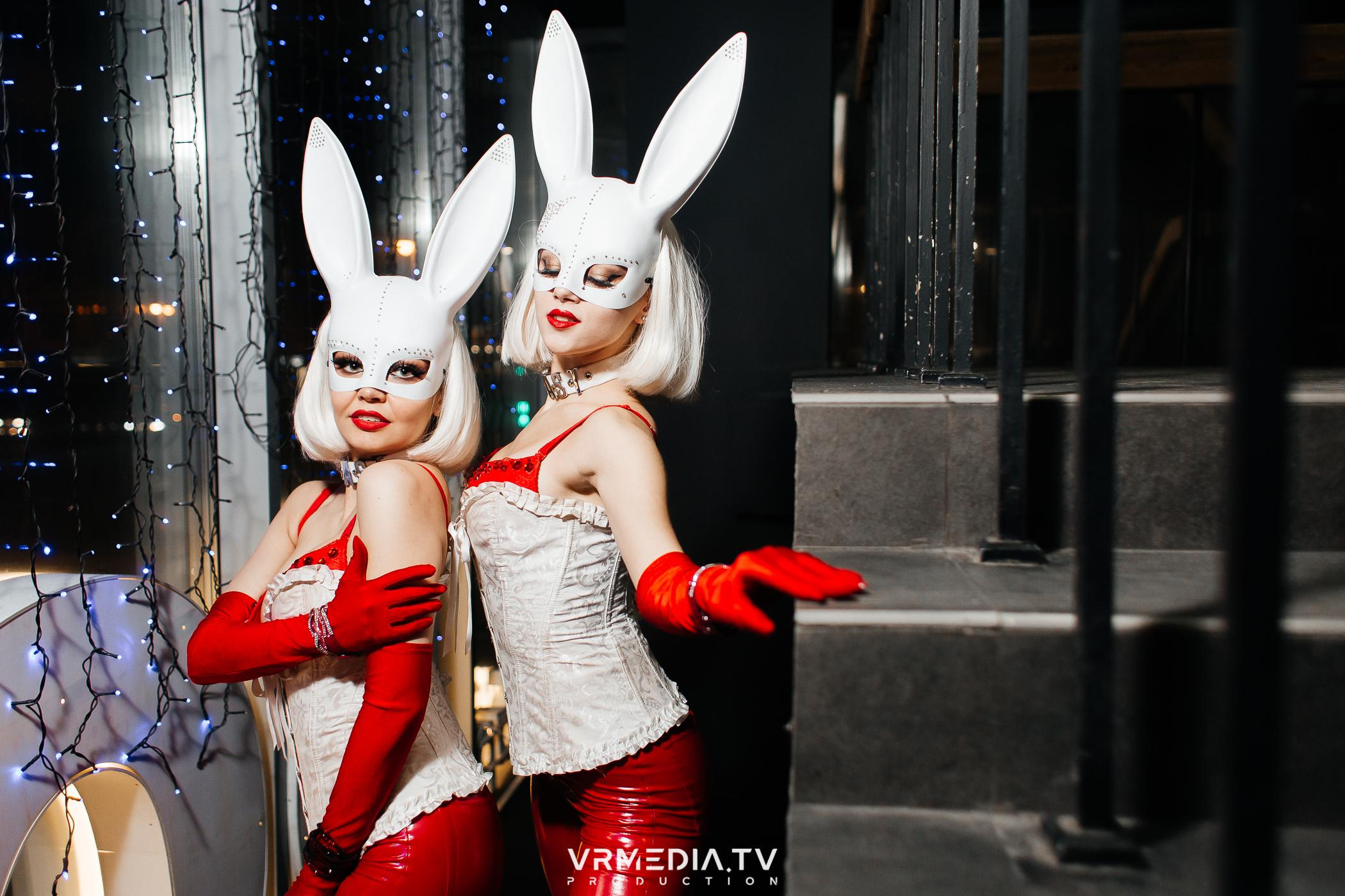 Выходные в баре «DOSKI»