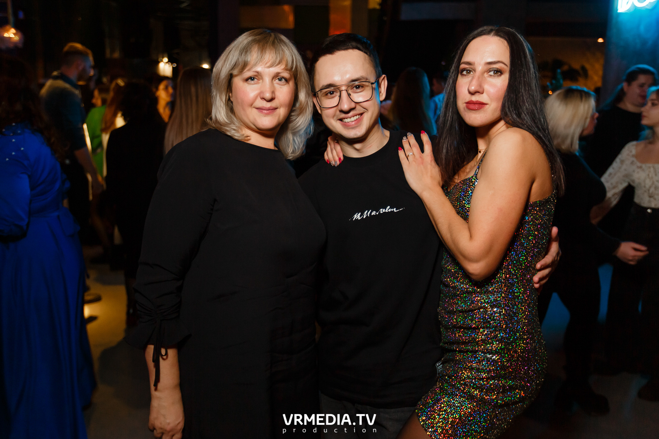 Выходные в баре «DOSKI»