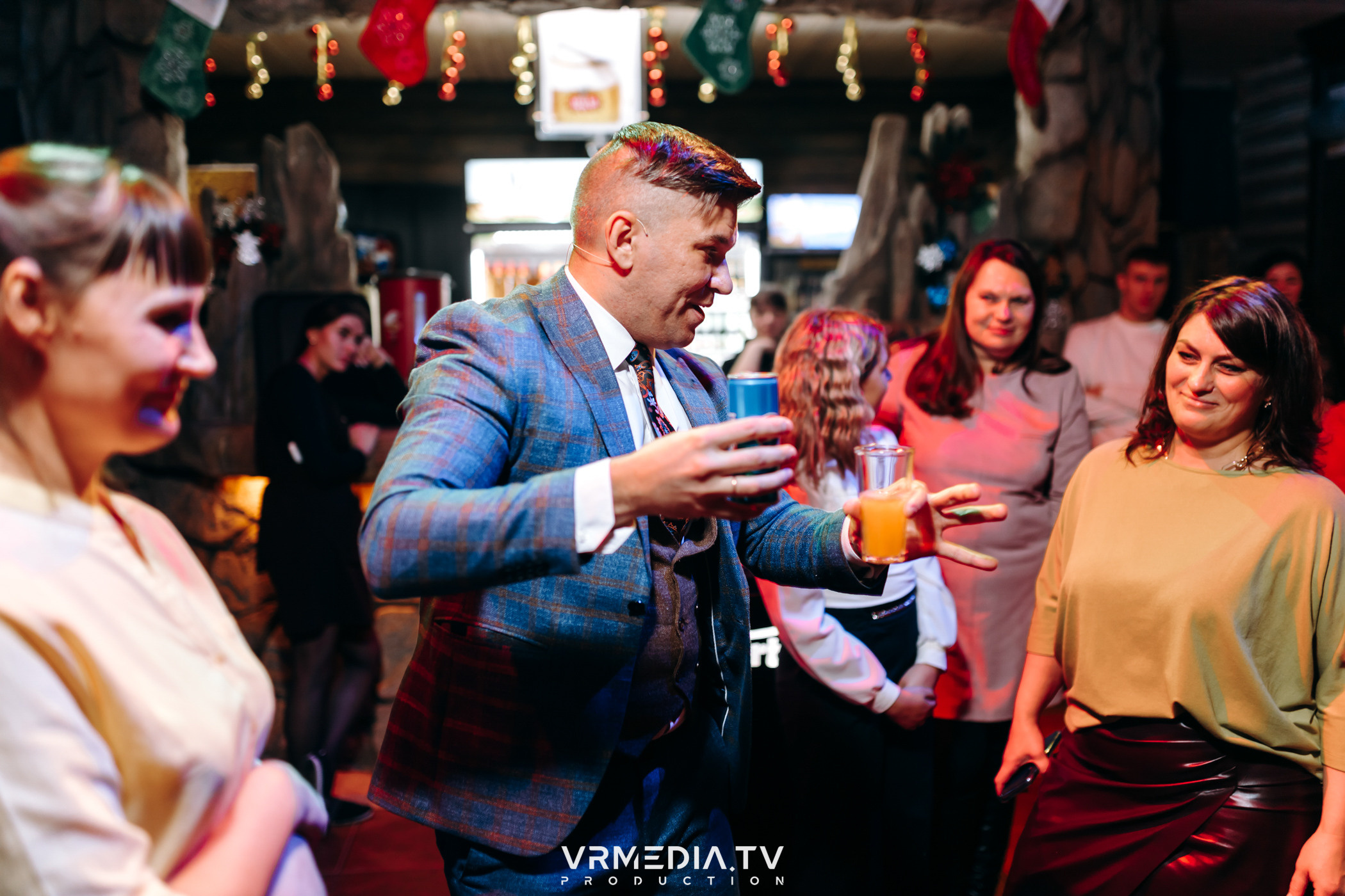 Новогодний вечер «У Петровича»