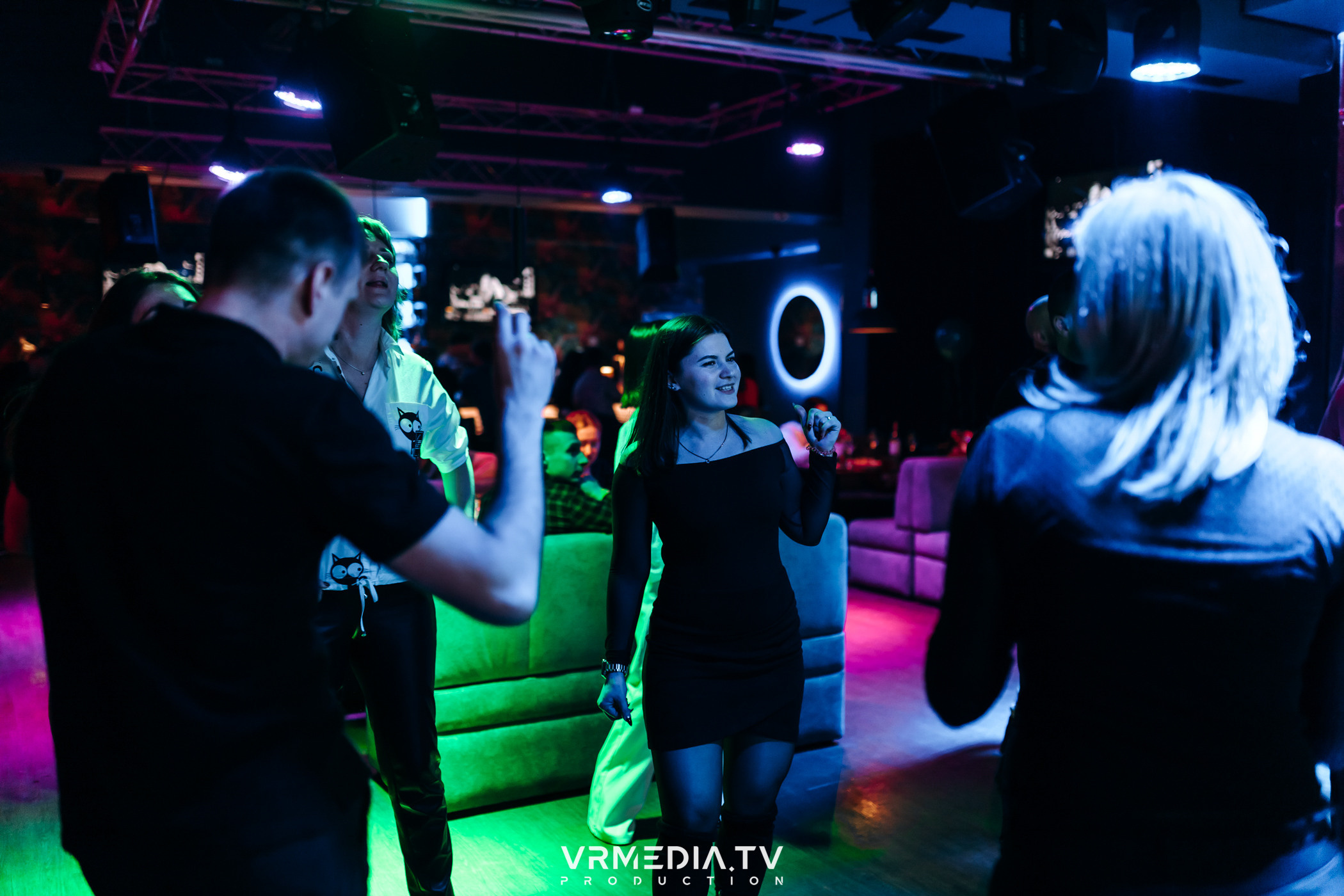 Мужской день в караоке-баре «Опера»