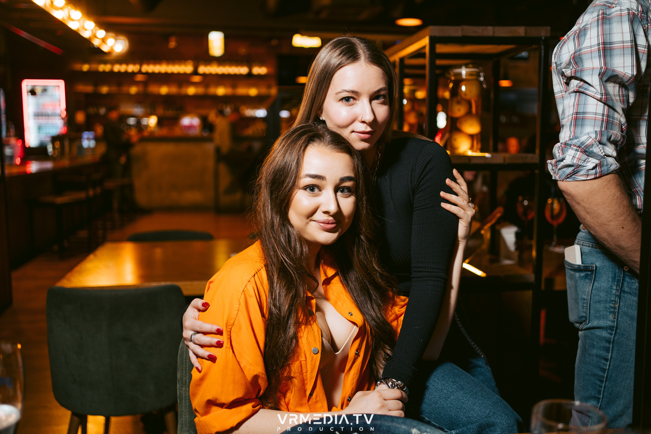 Джазовая среда: шоу «КИНОхроника»