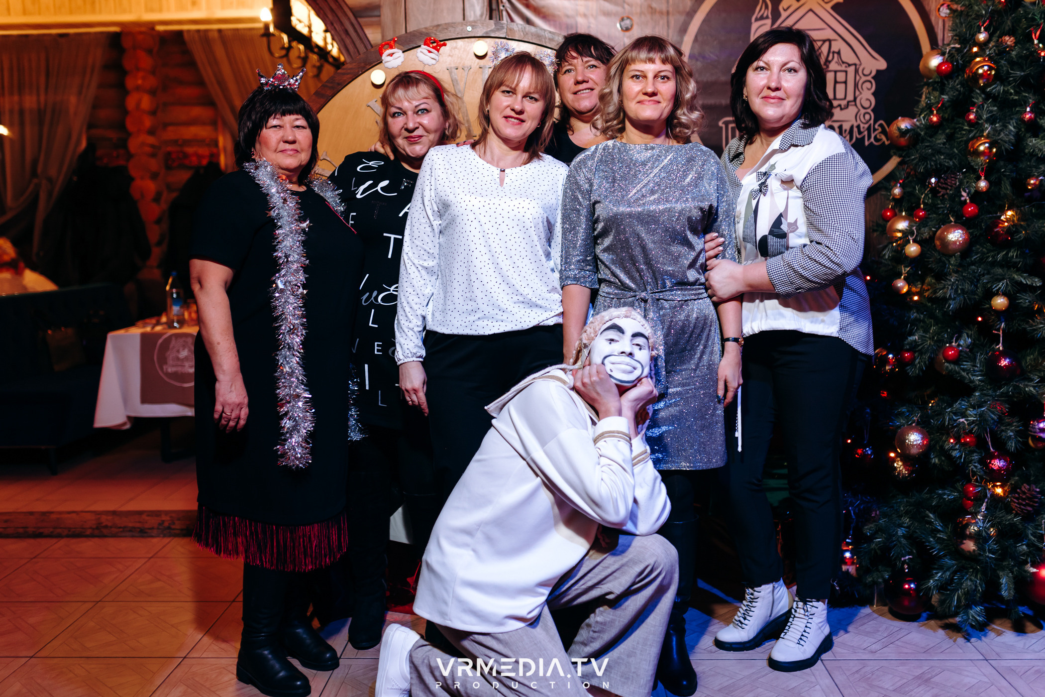 Новогодний вечер «У Петровича»