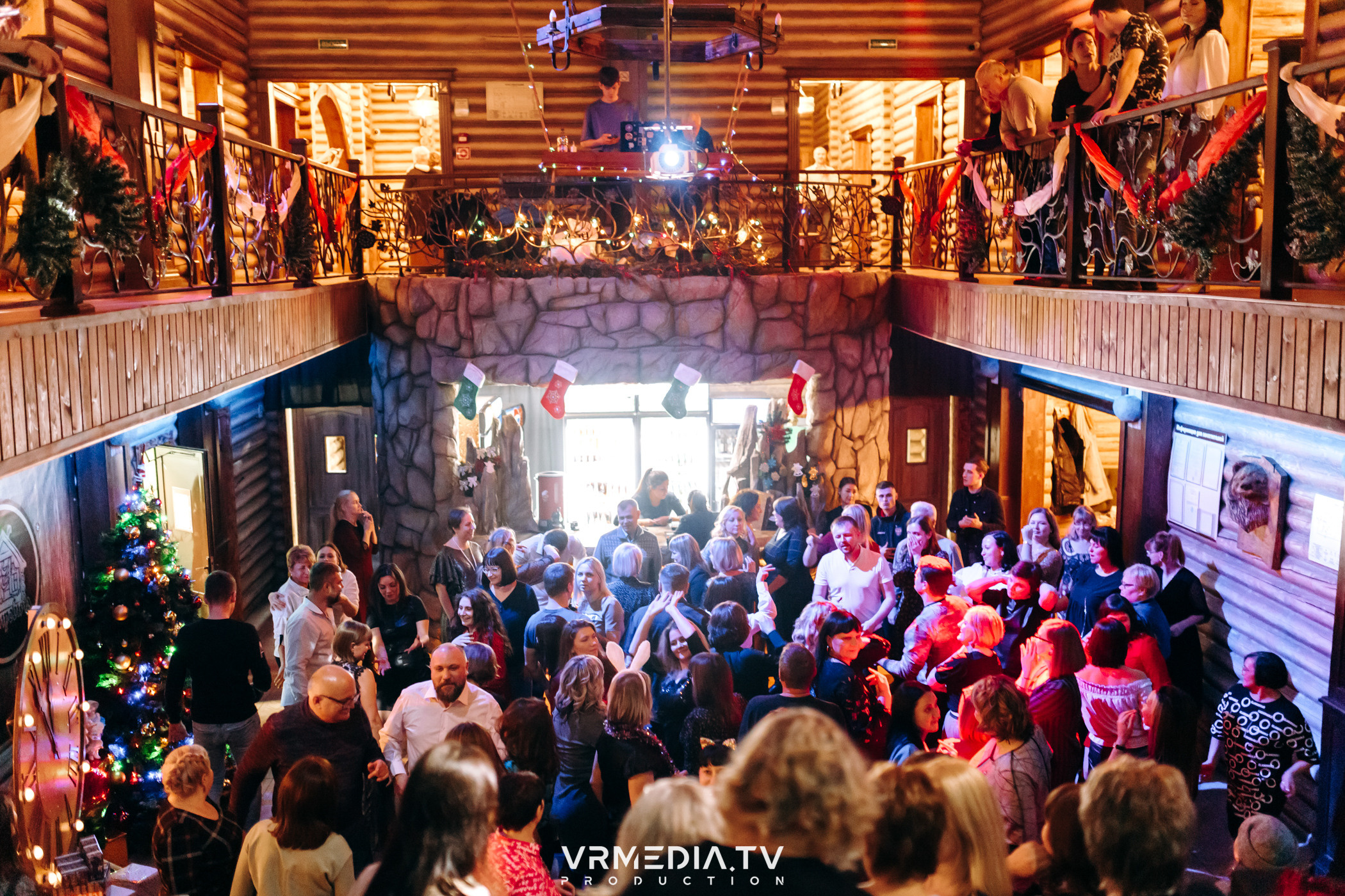 Новогодний вечер «У Петровича»