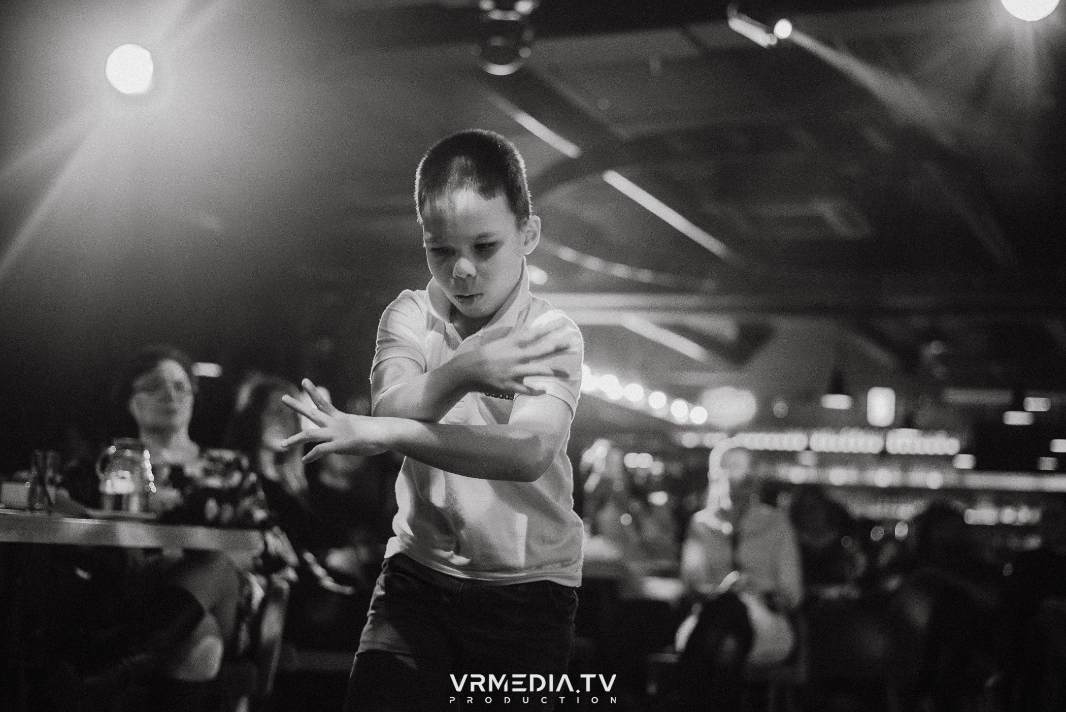 Джазовая среда: BBQueen: Переменная облачность