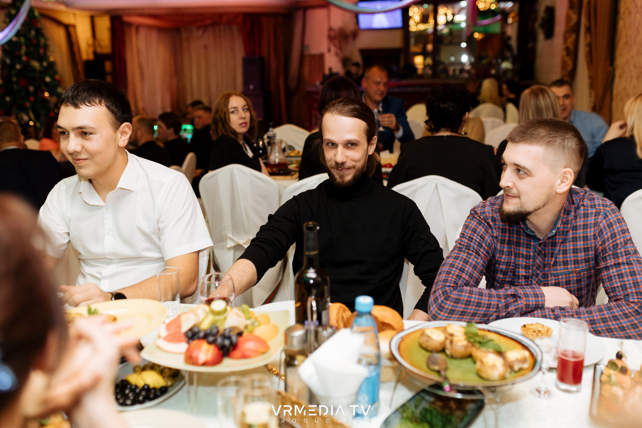 «Новогодний Мюзикл» в ресторане «Лазурный Берег»