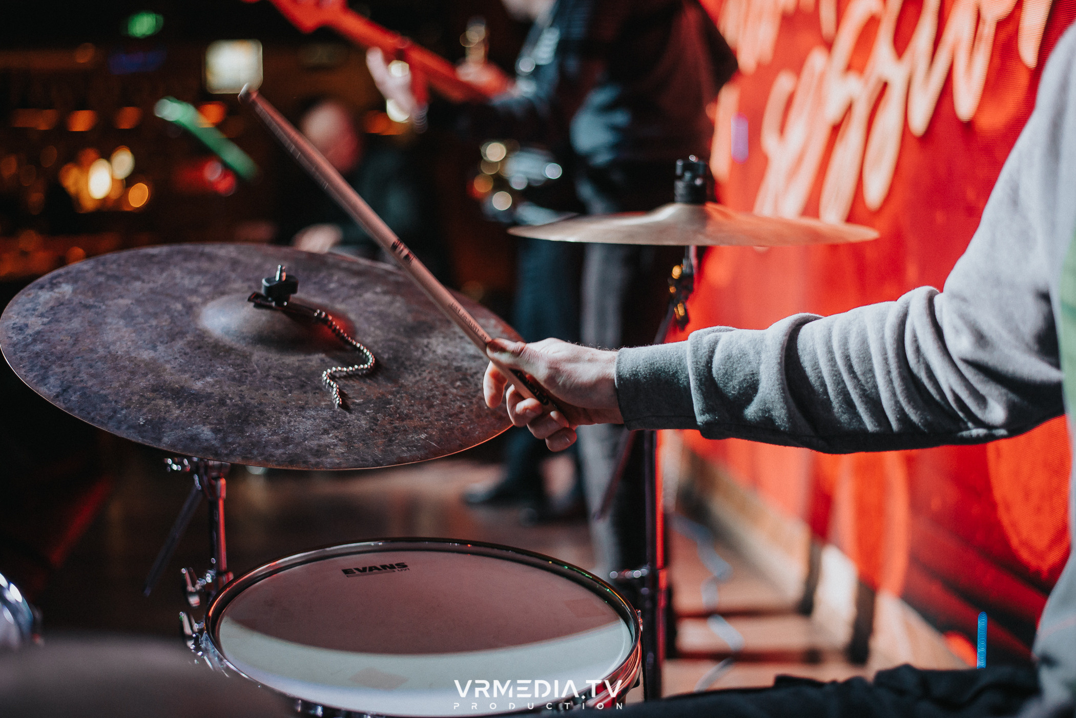 Джазовая среда: Джаз Замечательных Людей (Новосибирск)