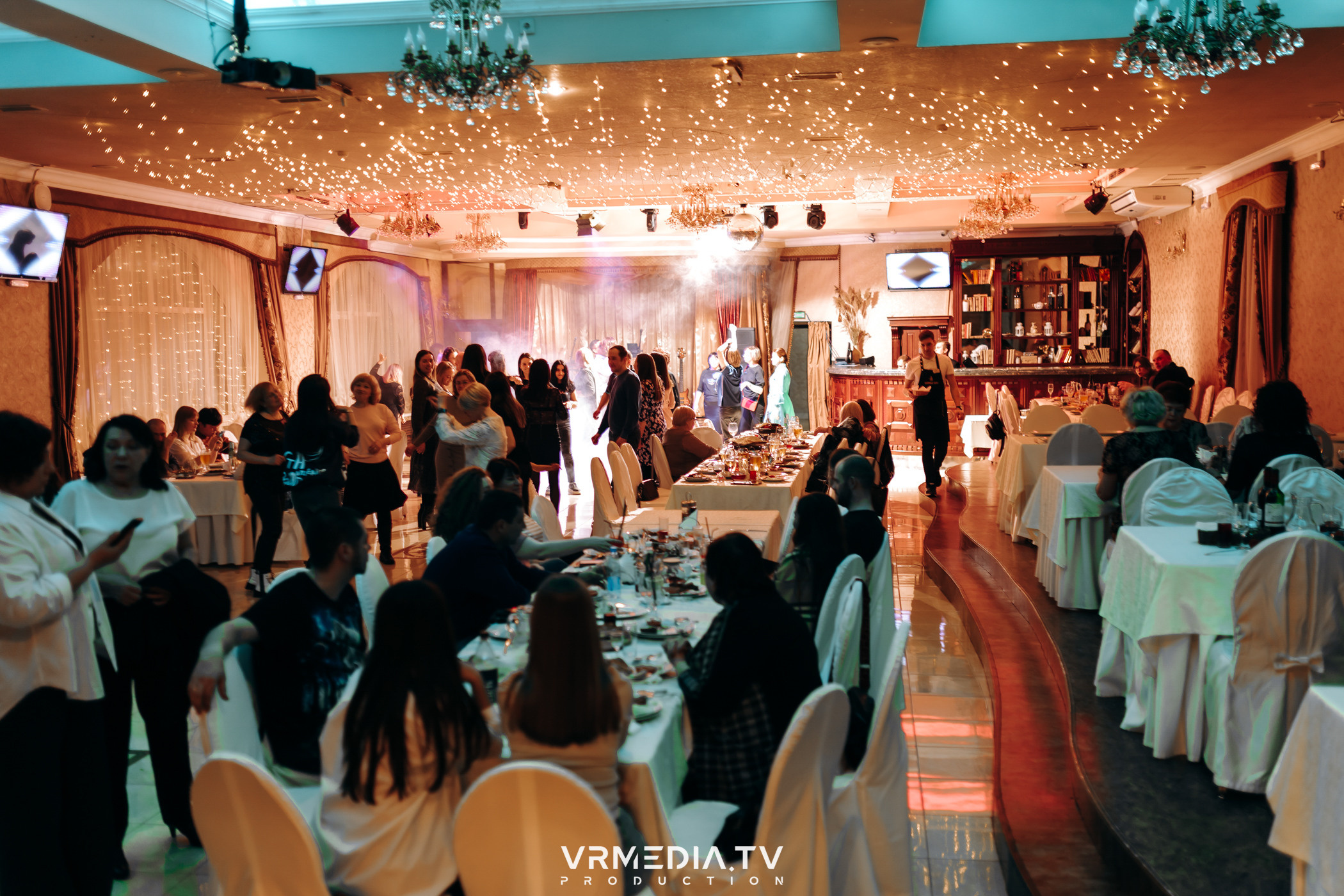 Выходные в ресторане «Лазурный Берег»