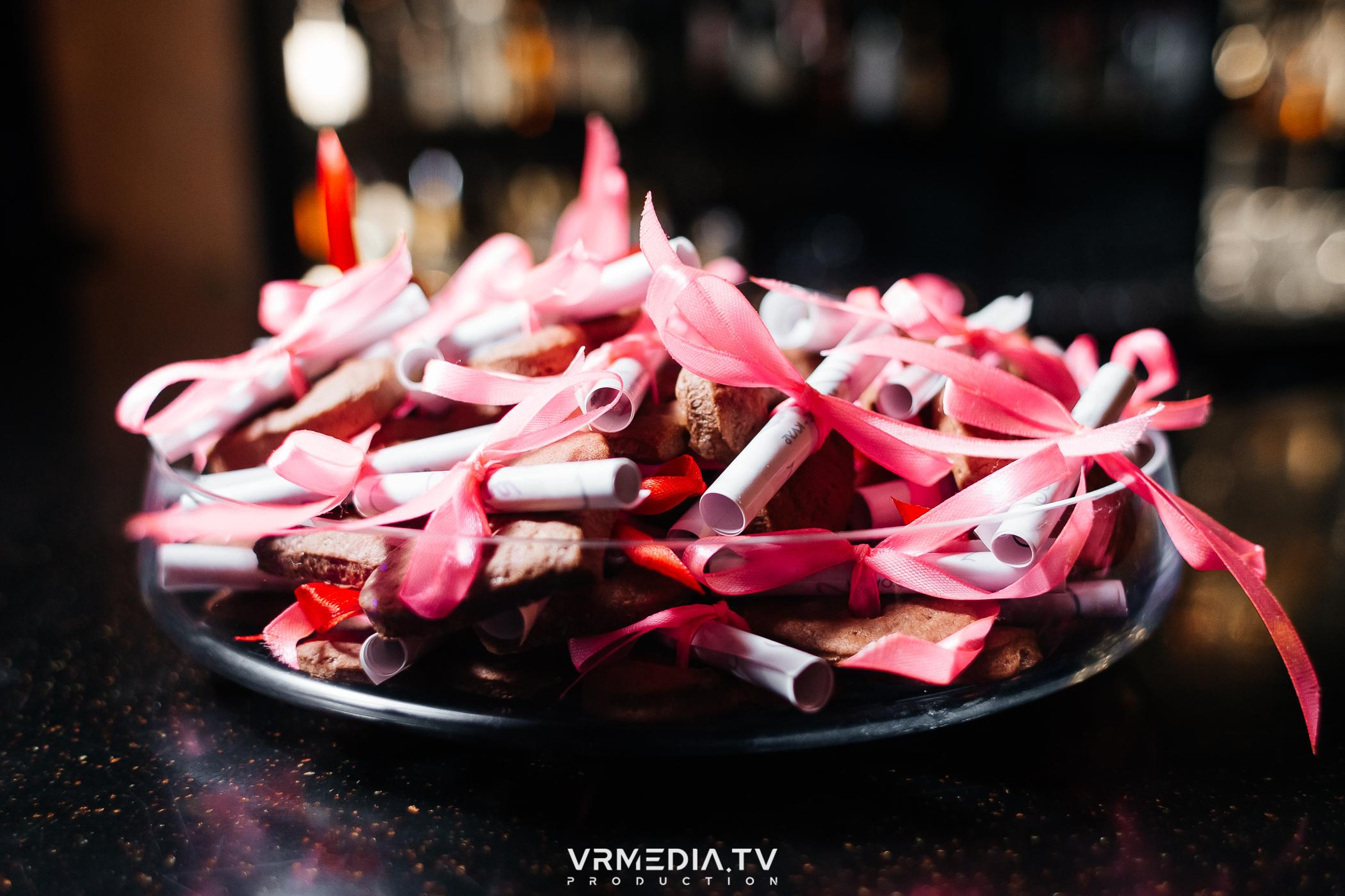 День святого Валентина в караоке-баре «Volna»