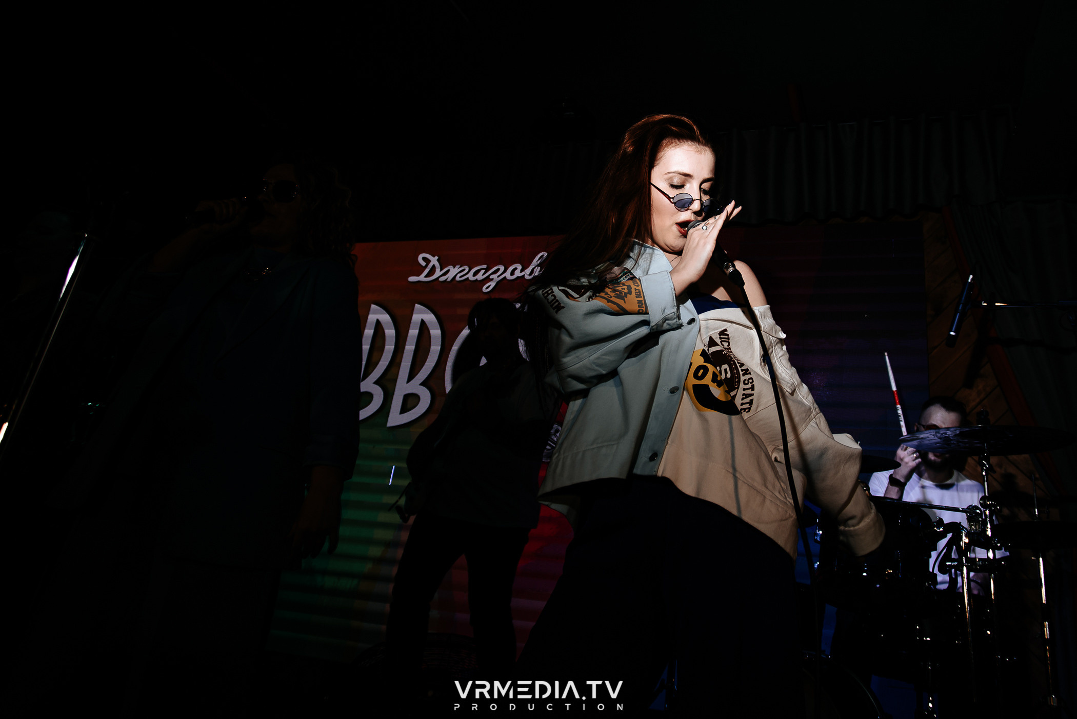 Джазовая среда: BBQueen: Переменная облачность