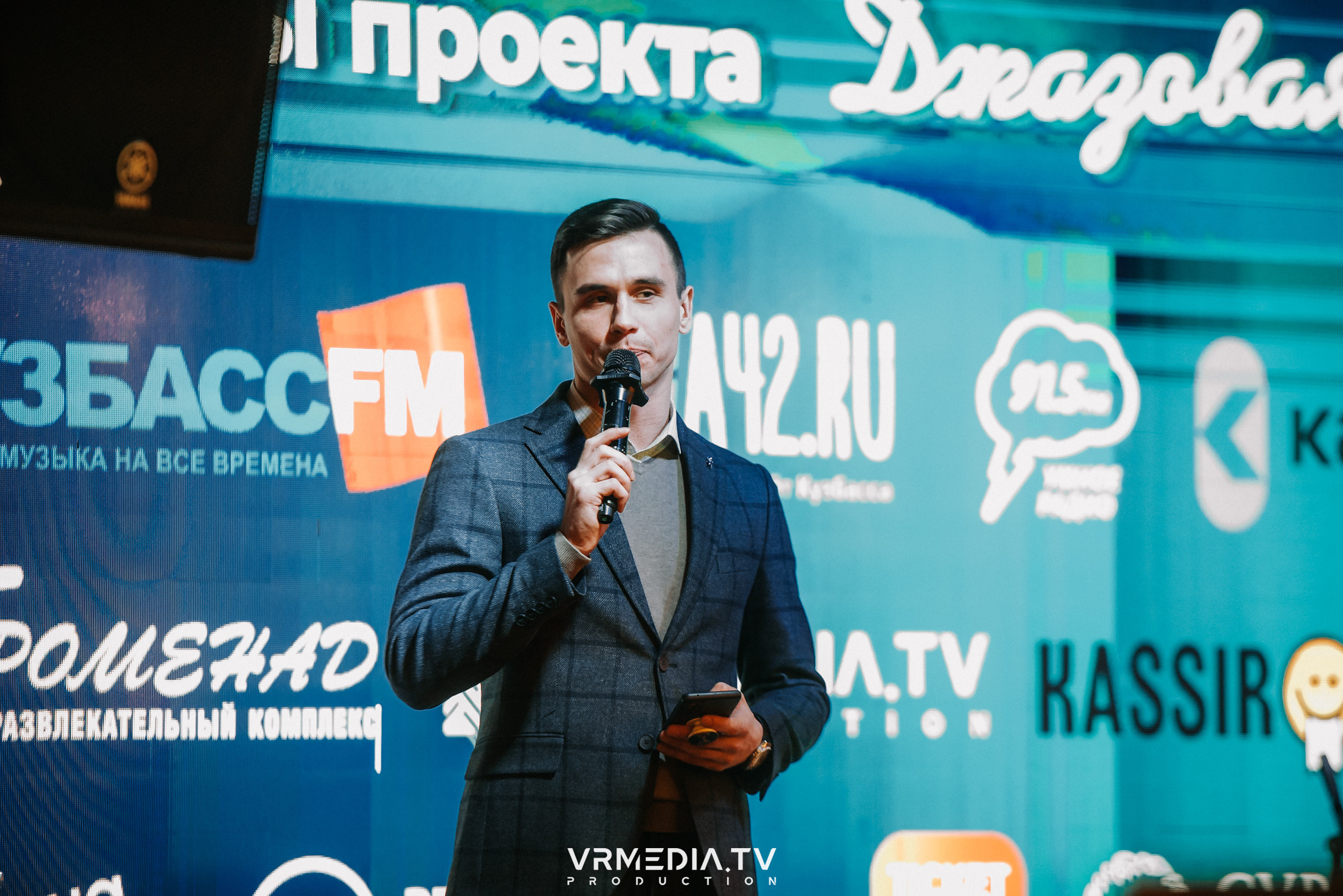 Джазовая среда: Collini Blues Balls (Новосибирск)