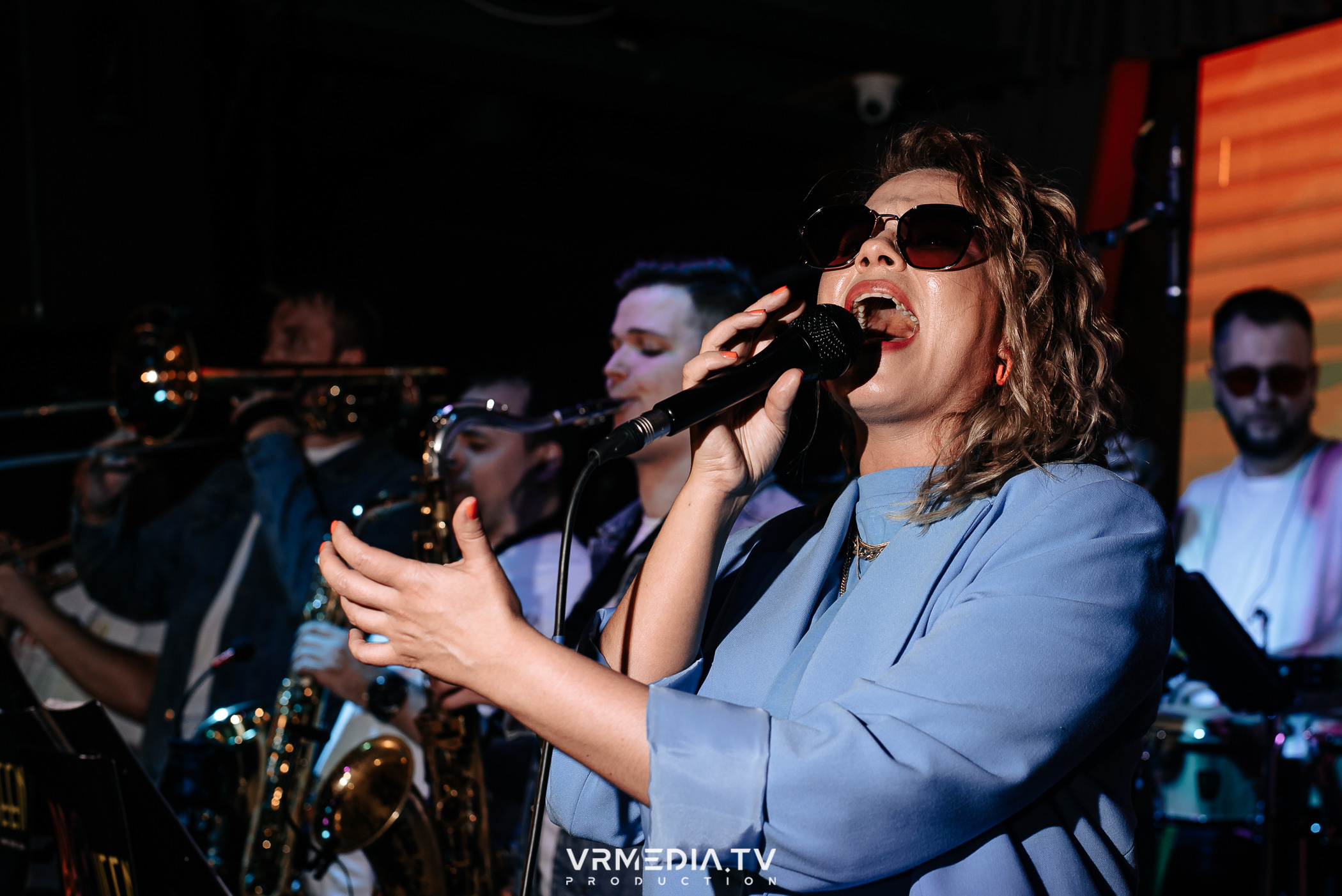 Джазовая среда: BBQueen: Переменная облачность