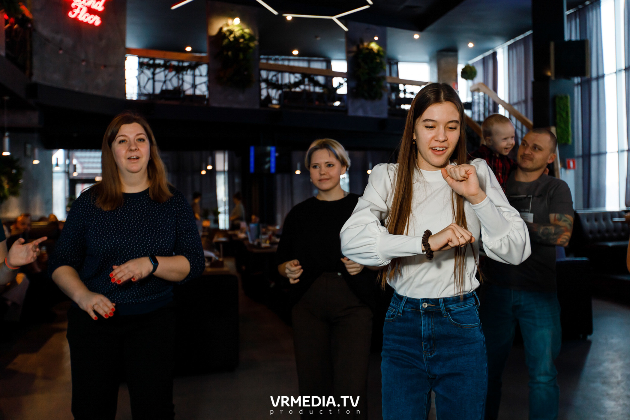 Baby time в баре «DOSKI»